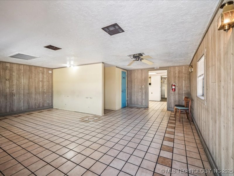 12015 S Poplar Street