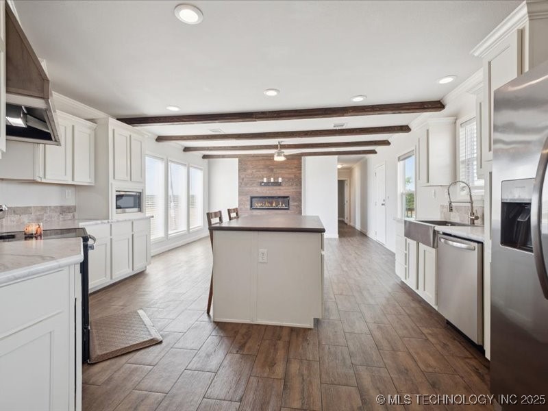 10930 S Highway 99 Highway