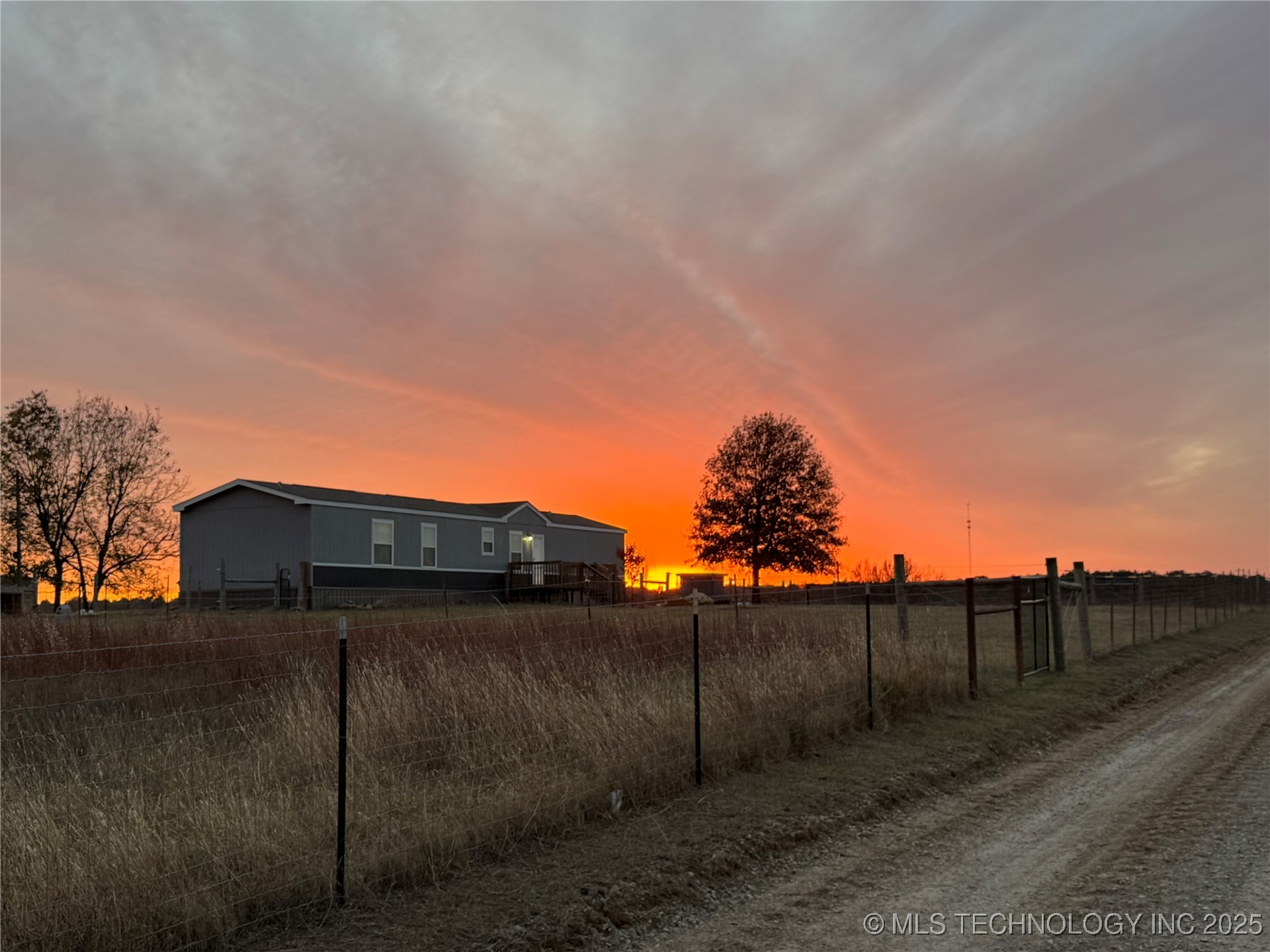 10930 S Highway 99 Highway