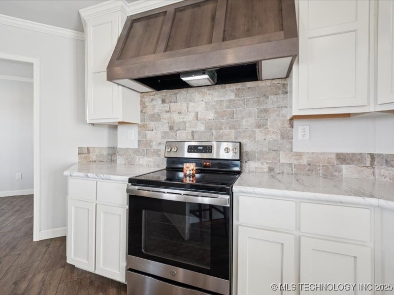 10930 S Highway 99 Highway