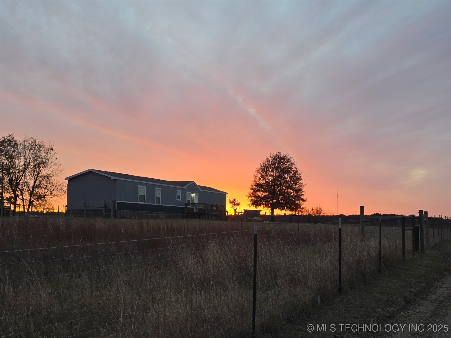 10930 S Highway 99 Highway