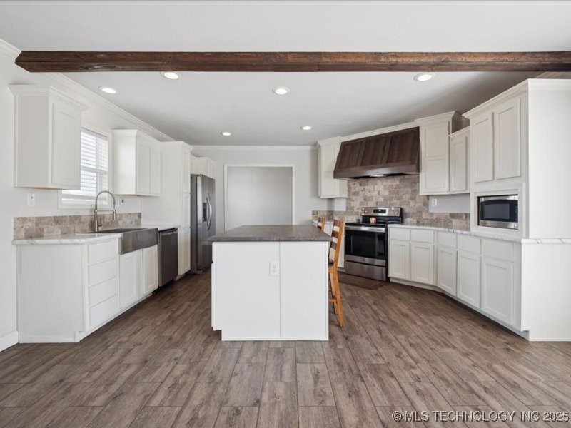 10930 S Highway 99 Highway