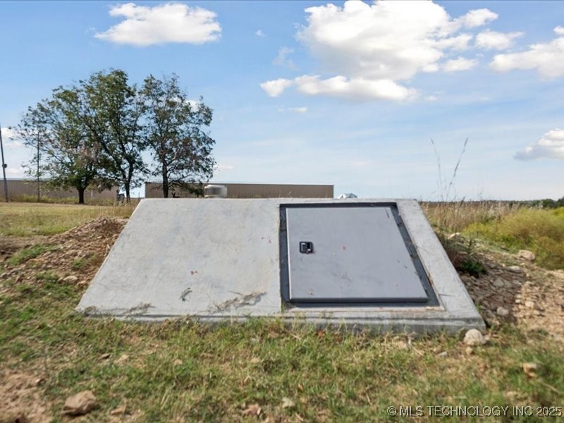 10930 S Highway 99 Highway