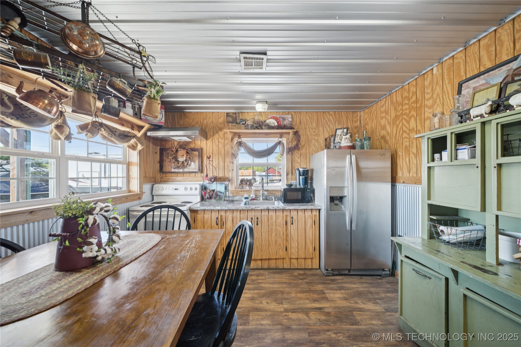 75649 S Highway 69 Highway