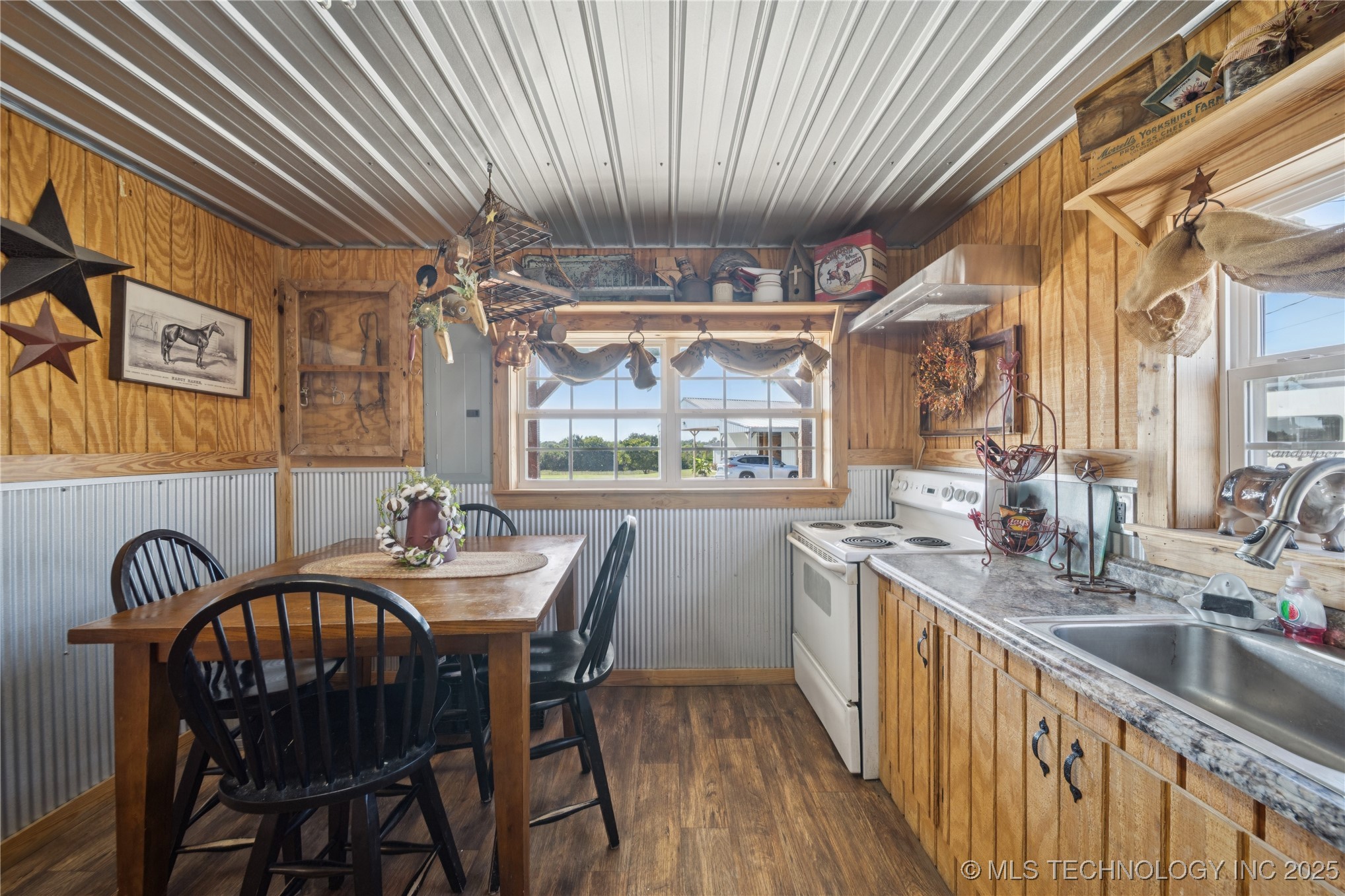 75649 S Highway 69 Highway