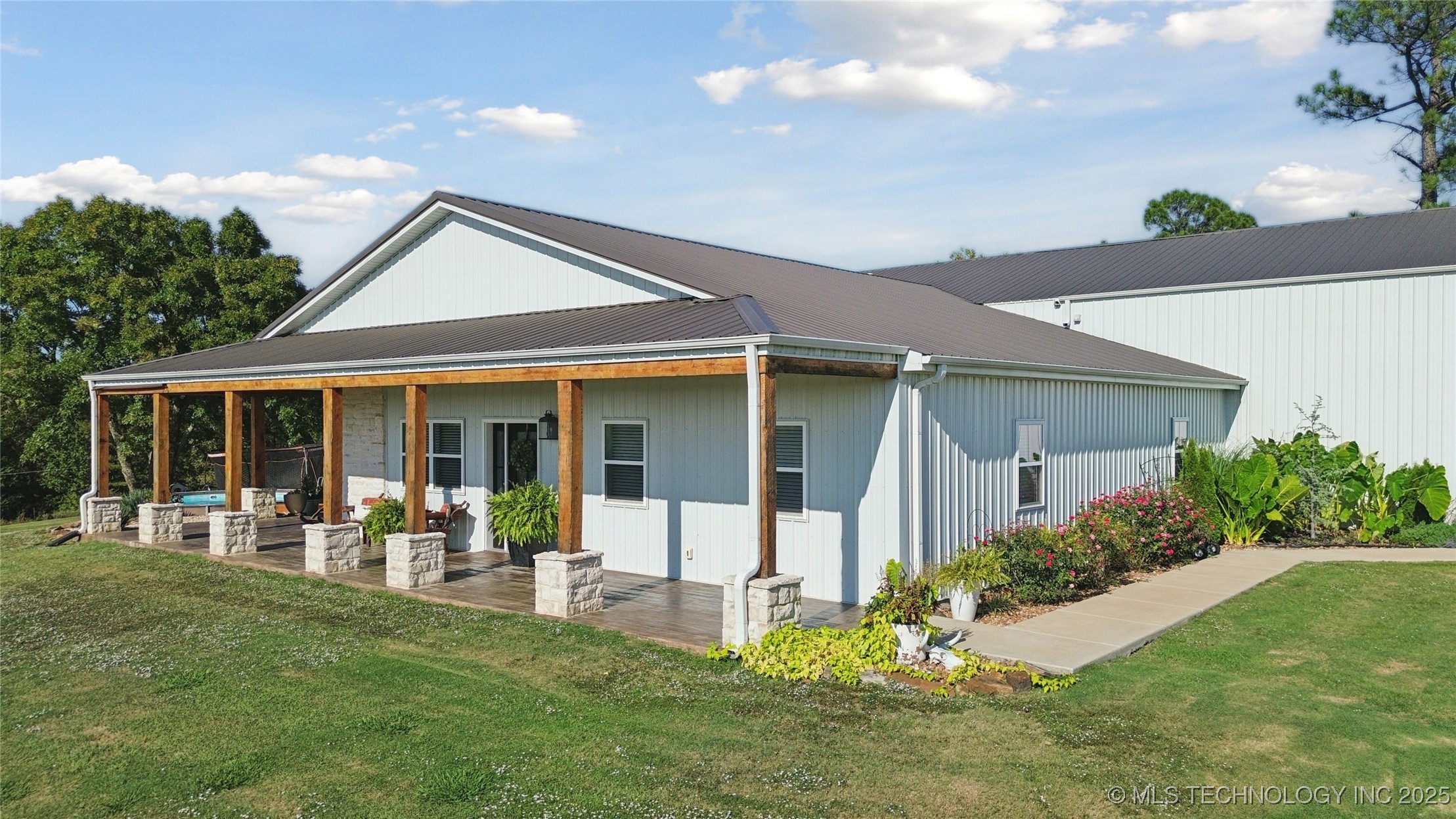 75649 S Highway 69 Highway 1