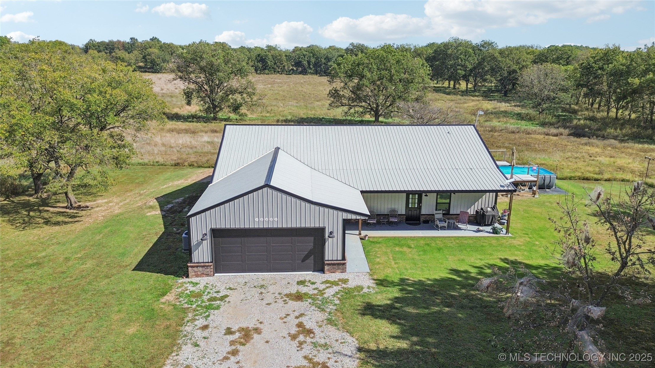 10520 E 450 Road