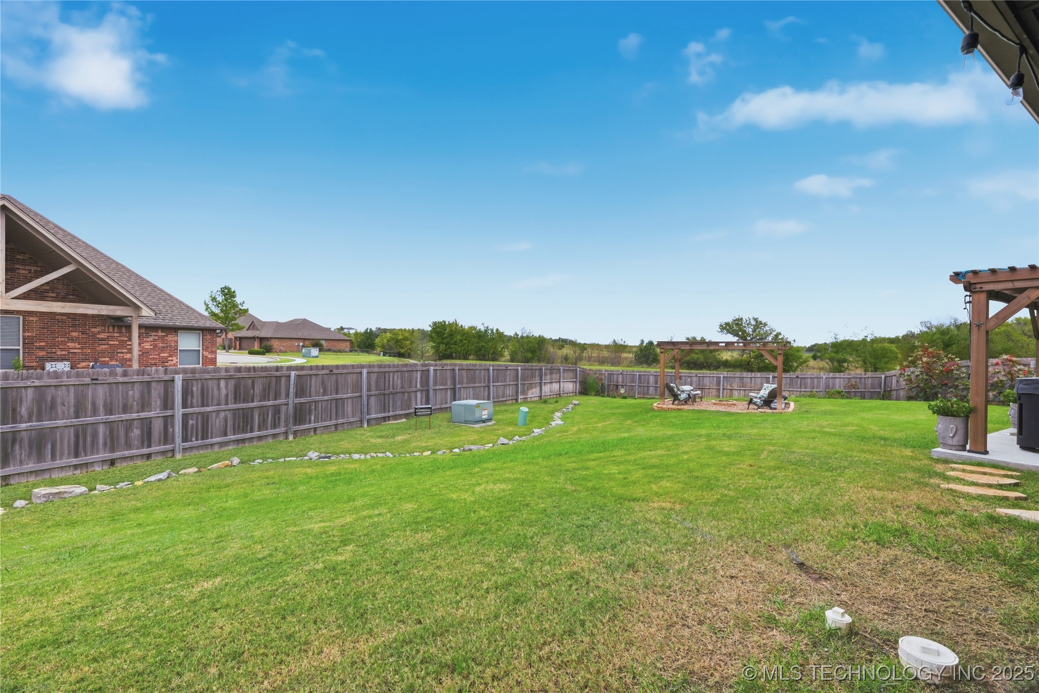 7701 E 82nd Street North