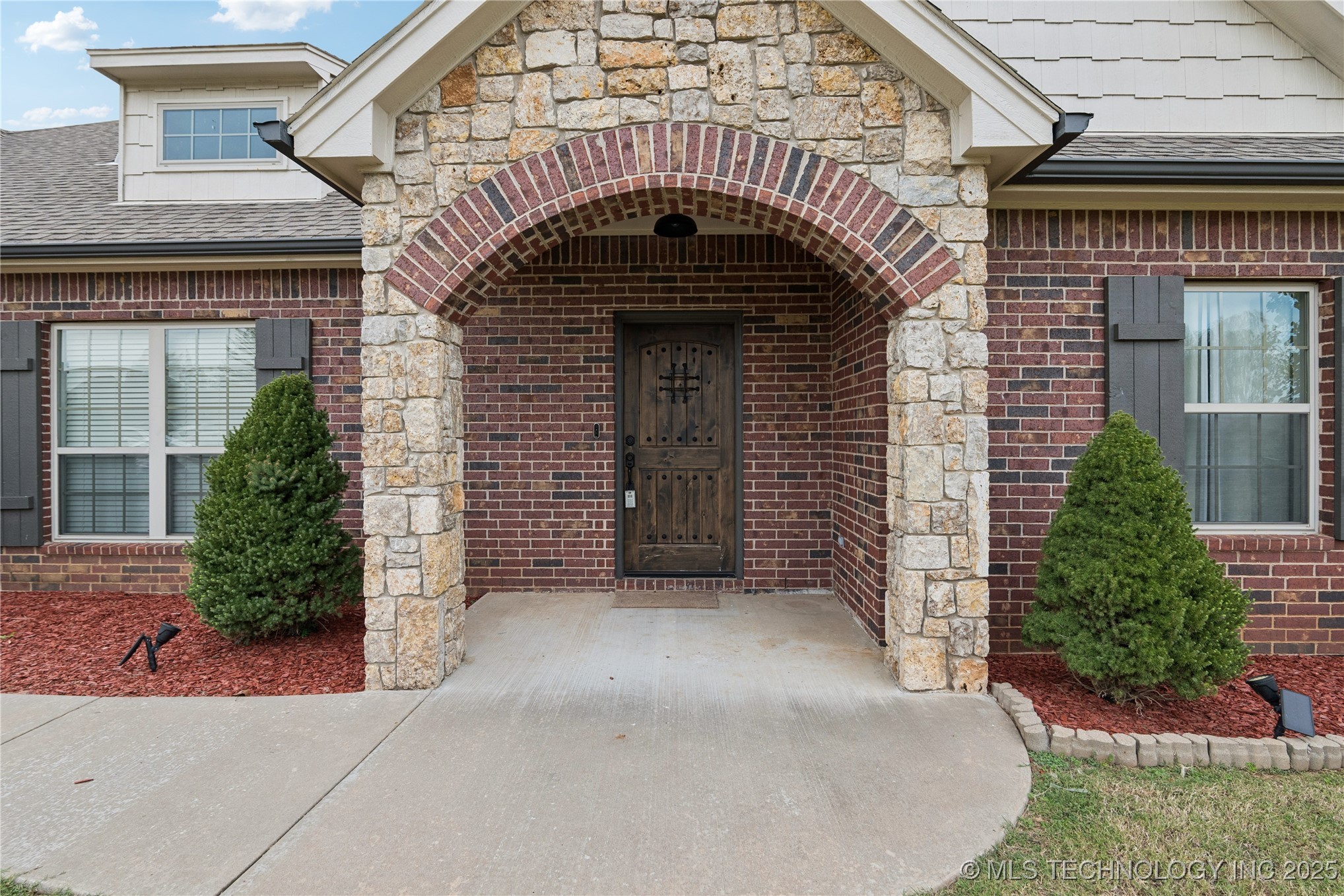 20750 S Oqeche Street