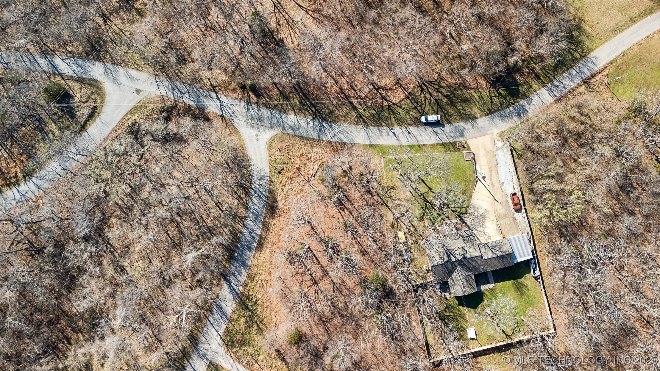2 Maplebrook Lane