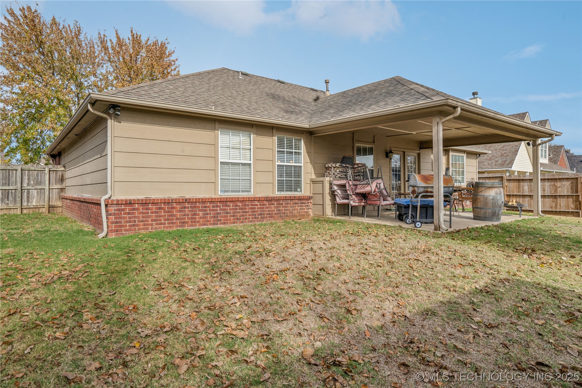 10906 E 95th Street N