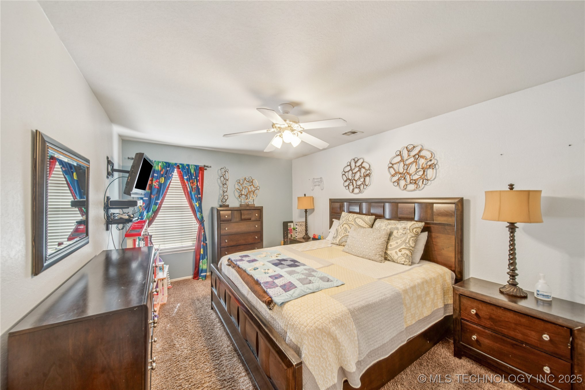 10906 E 95th Street N