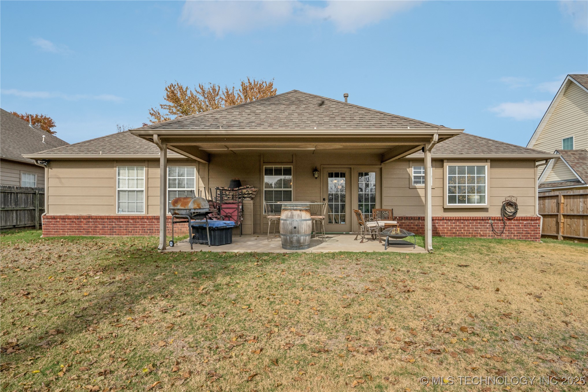 10906 E 95th Street N