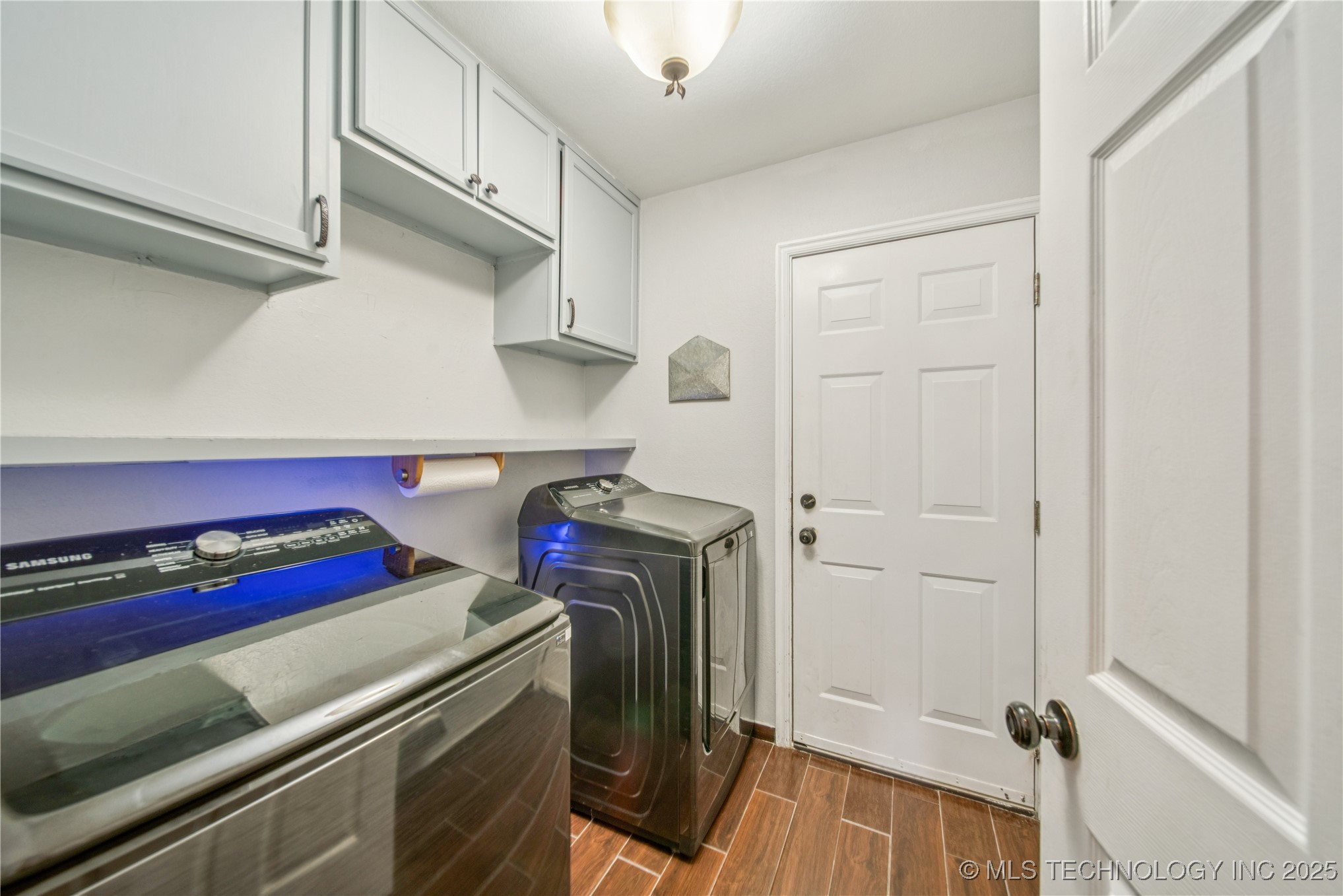 10906 E 95th Street N