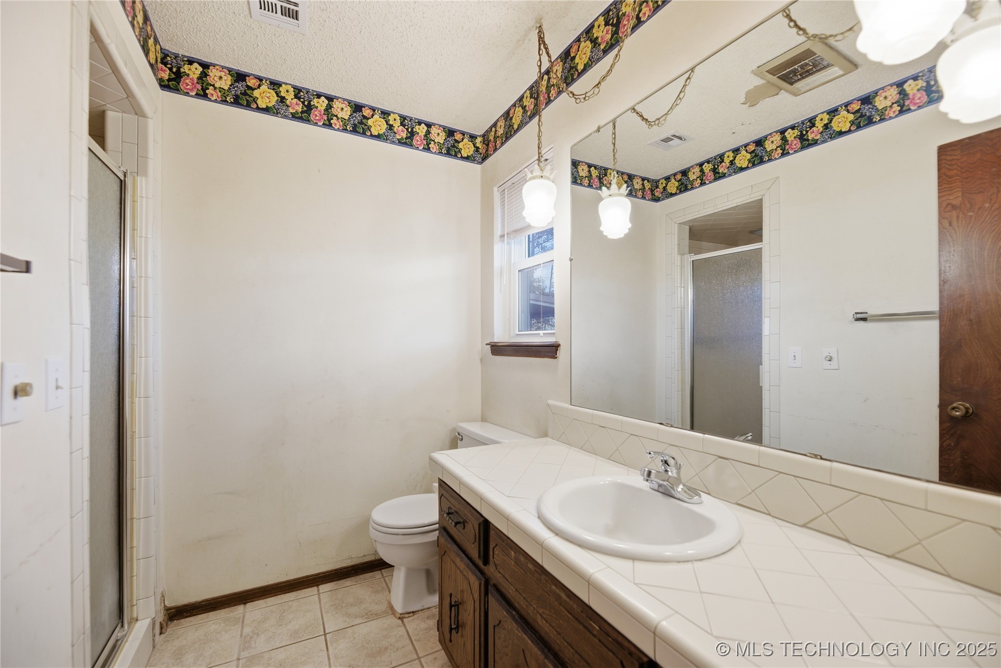 1210 Parkland Avenue