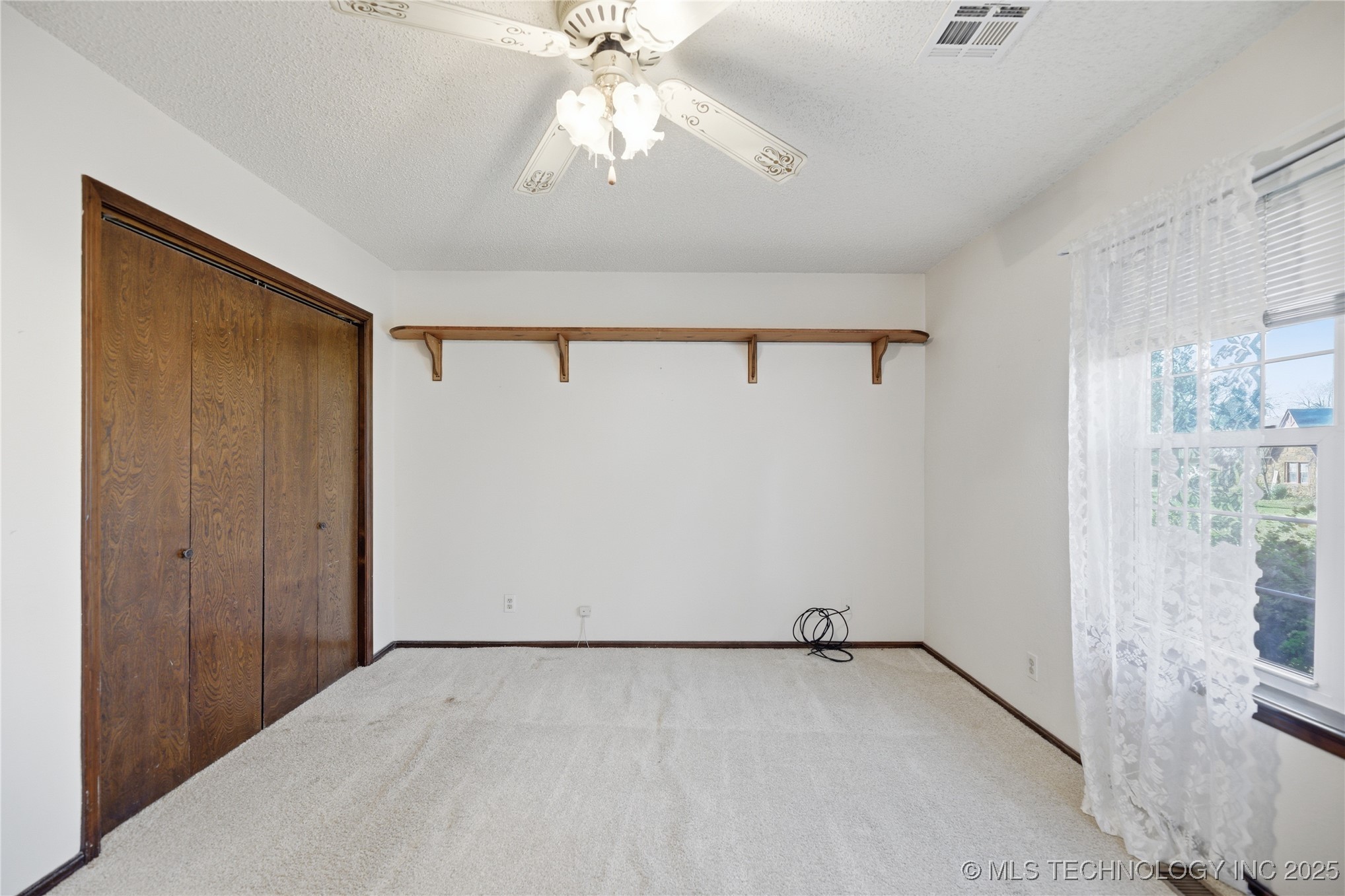 1210 Parkland Avenue