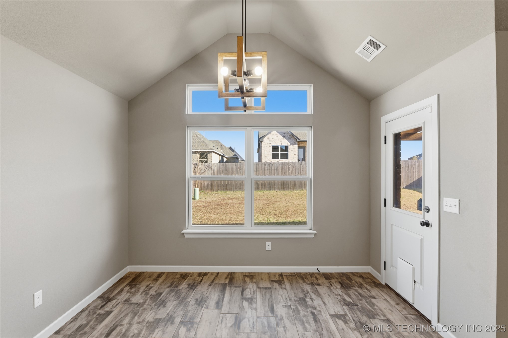 5113 S Walnut Creek Drive