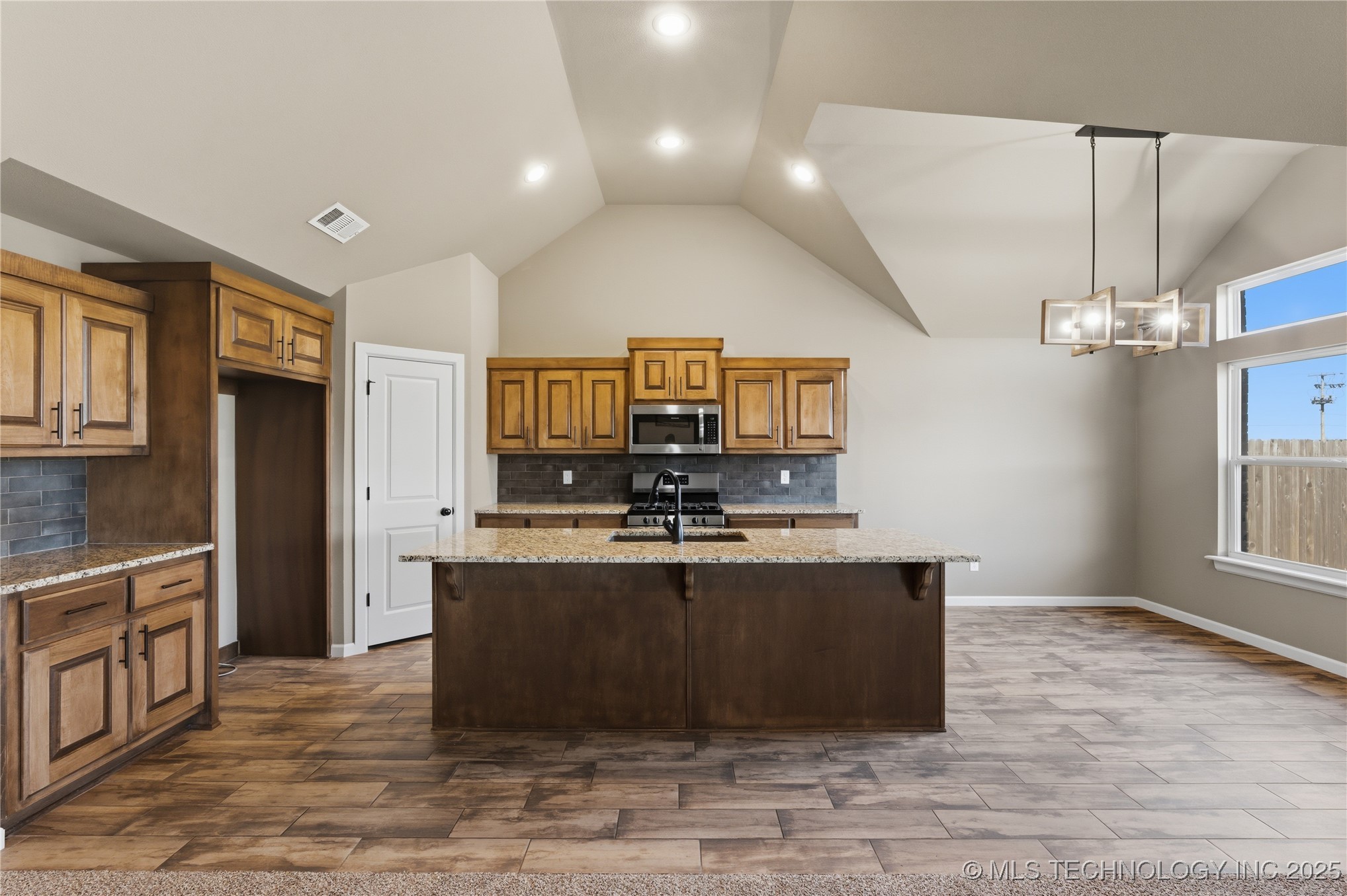 5113 S Walnut Creek Drive