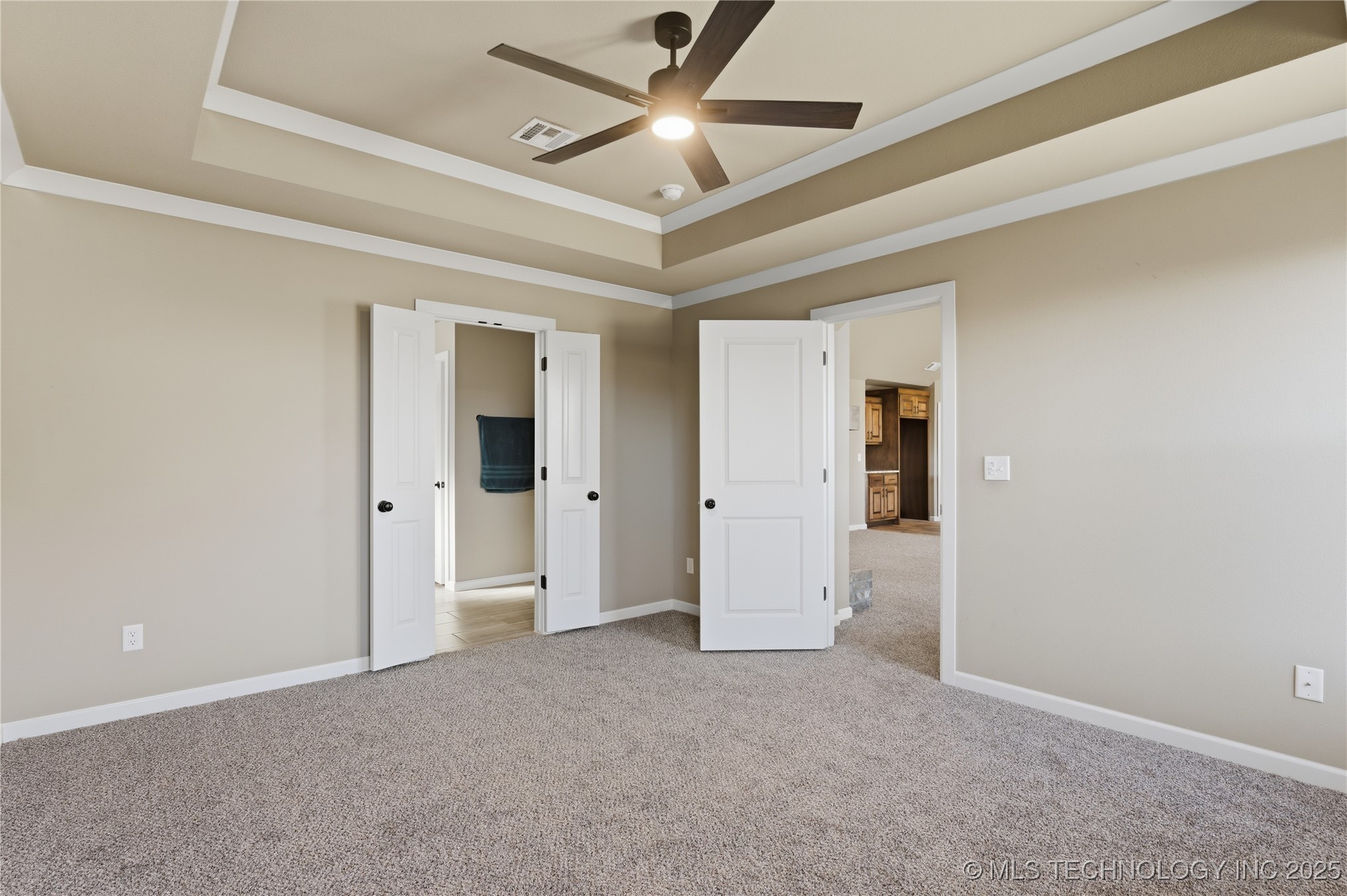 5113 S Walnut Creek Drive