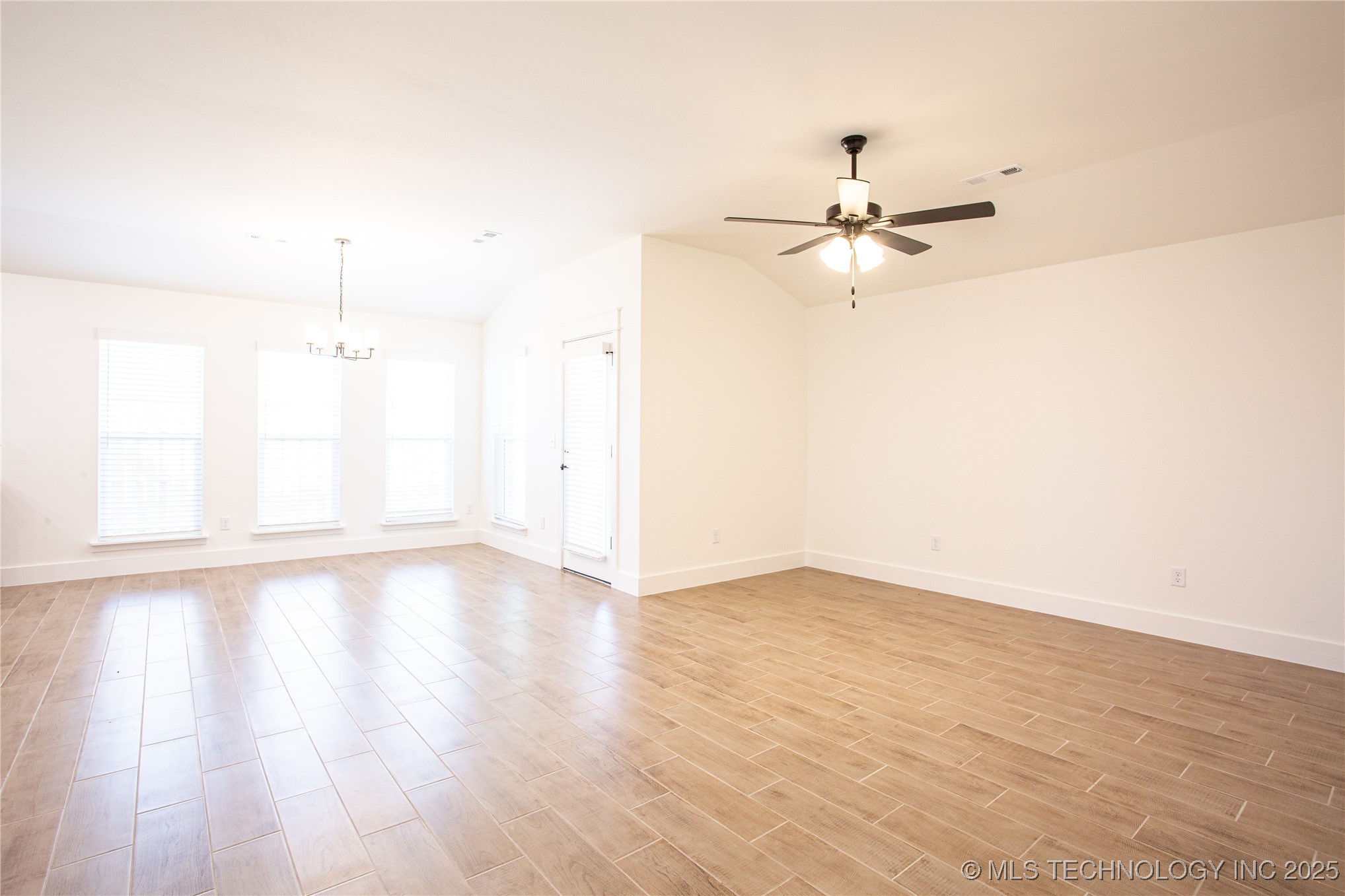 10857 S 278th Avenue E