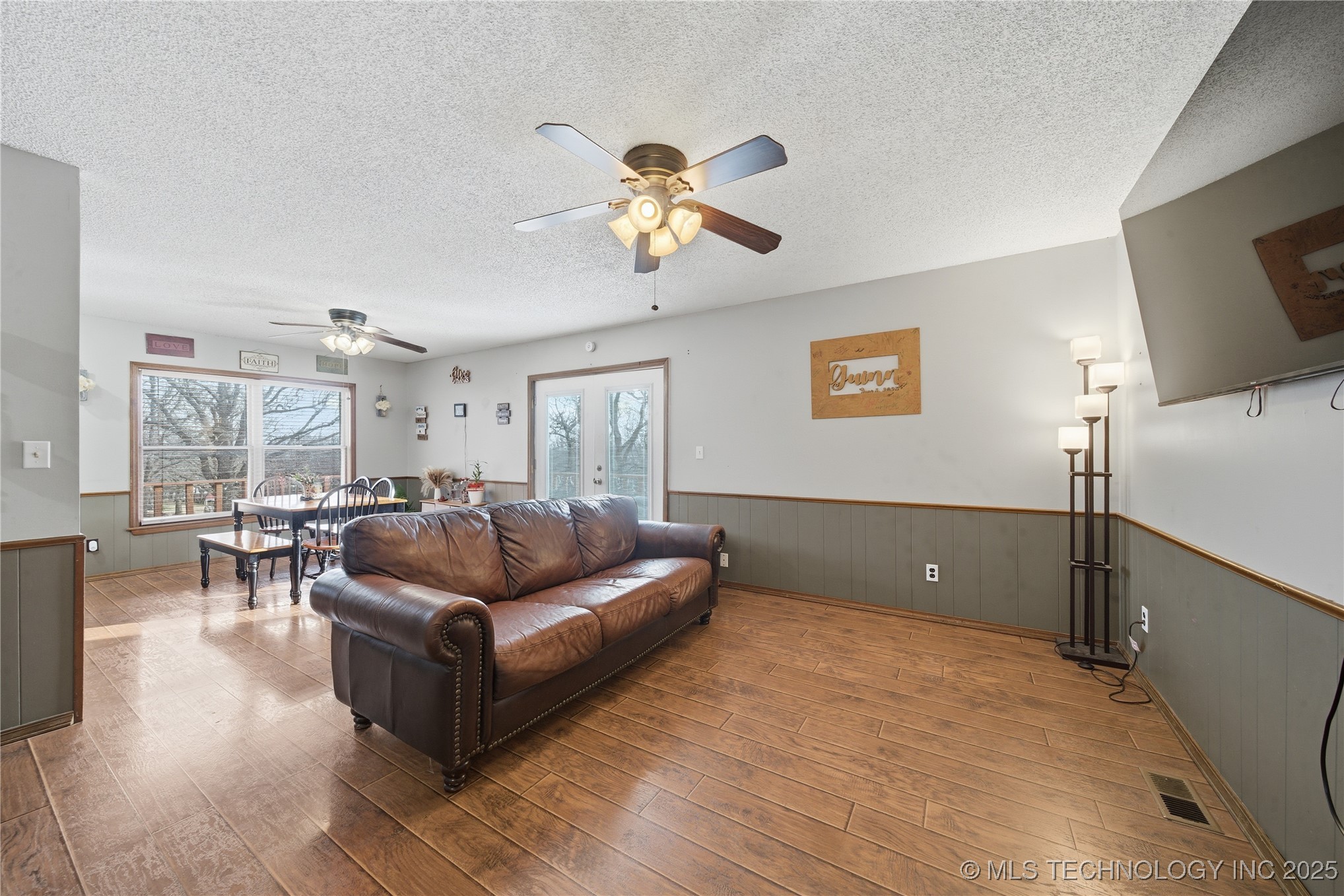 10681 E Fawn Lane