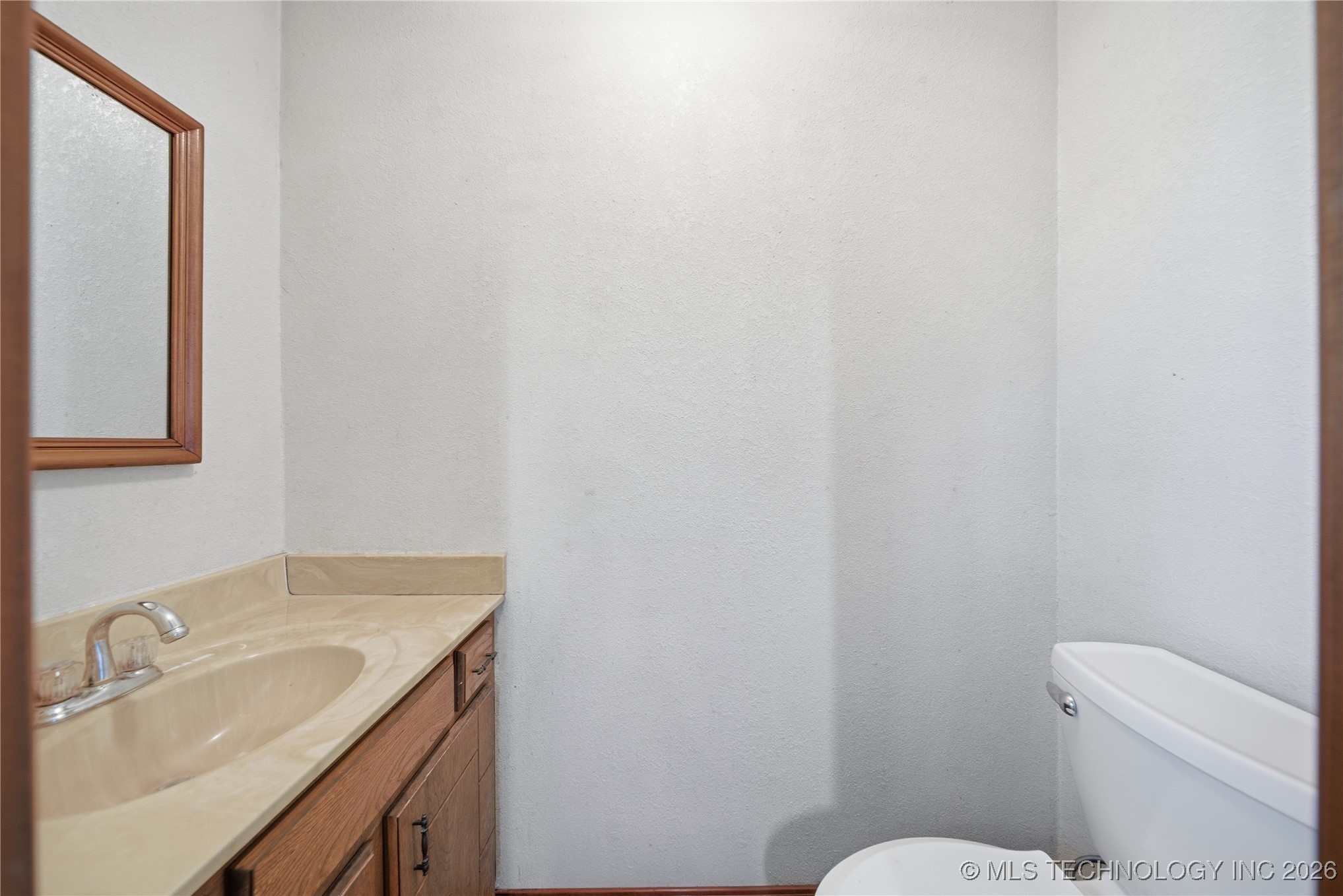 1032 S Cimarron Street