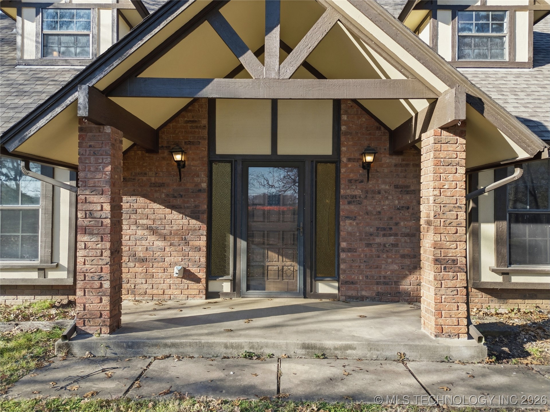 1032 S Cimarron Street