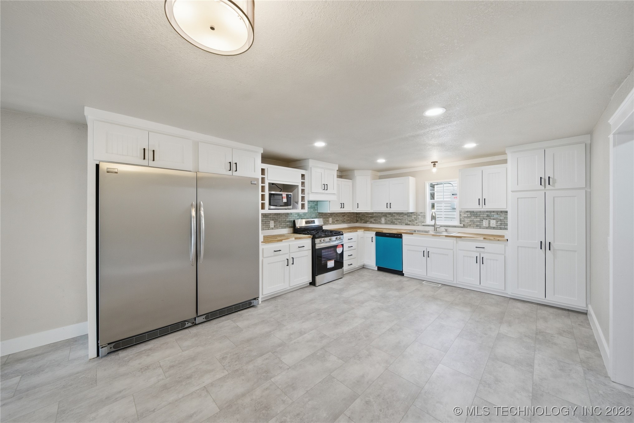 809 N 9th Street