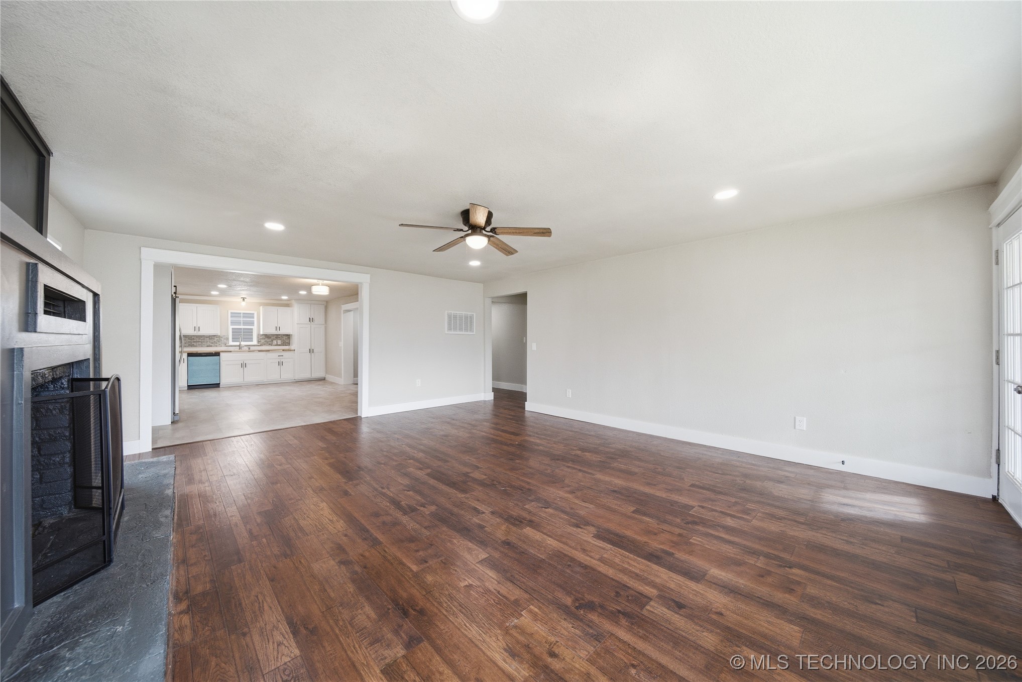 809 N 9th Street