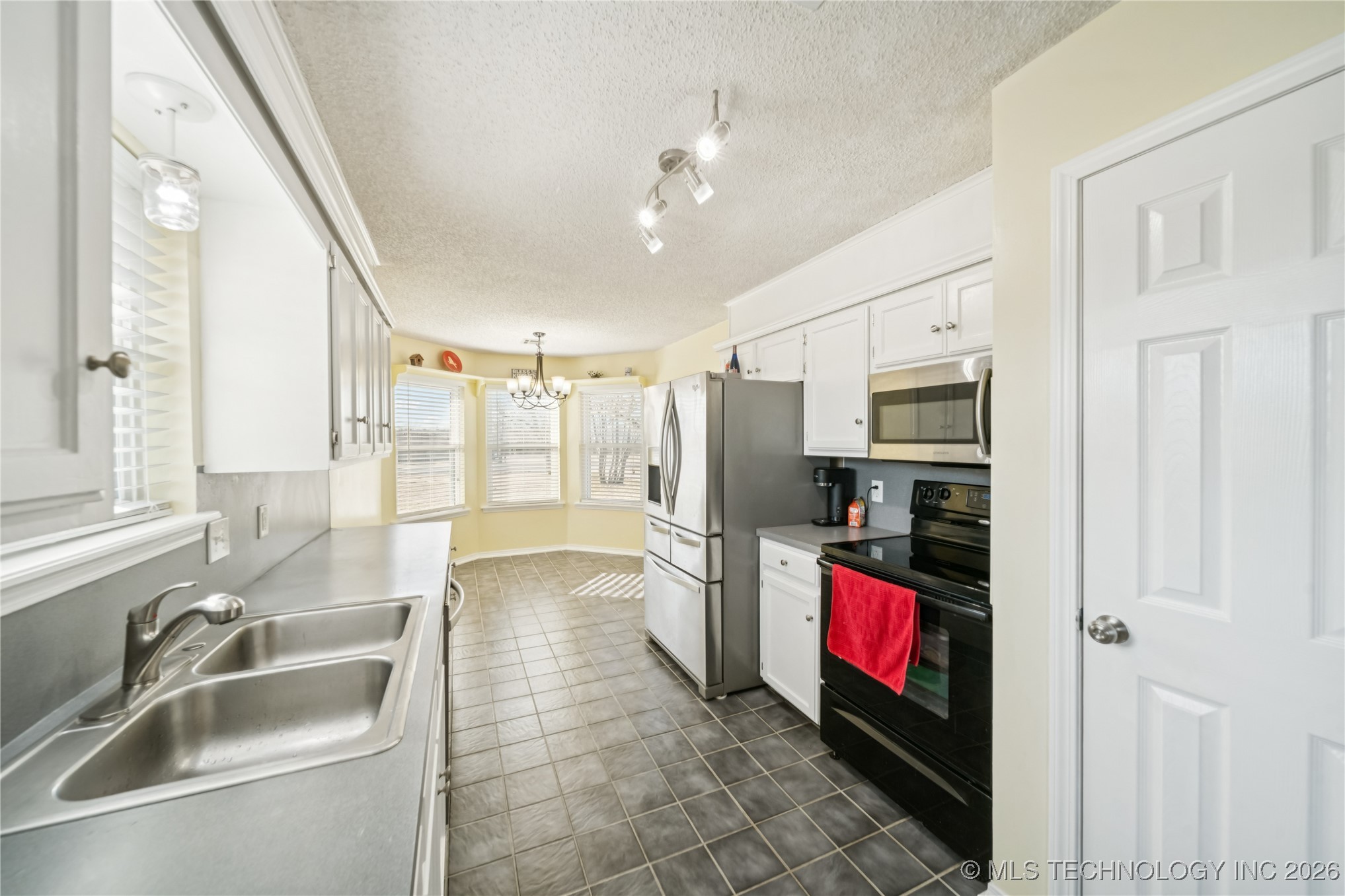 20665 S Carefree Drive