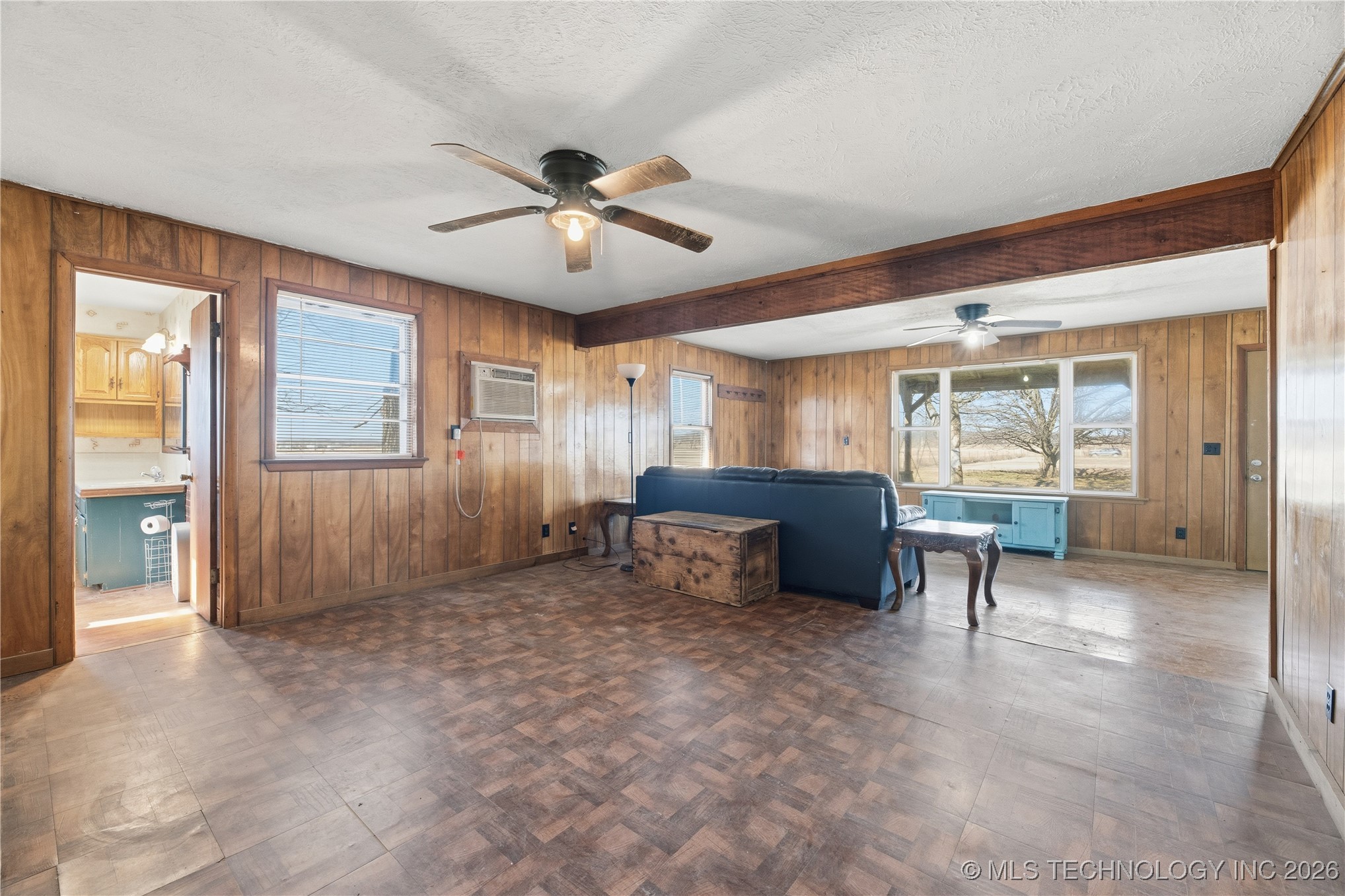 7402 Us Highway 60