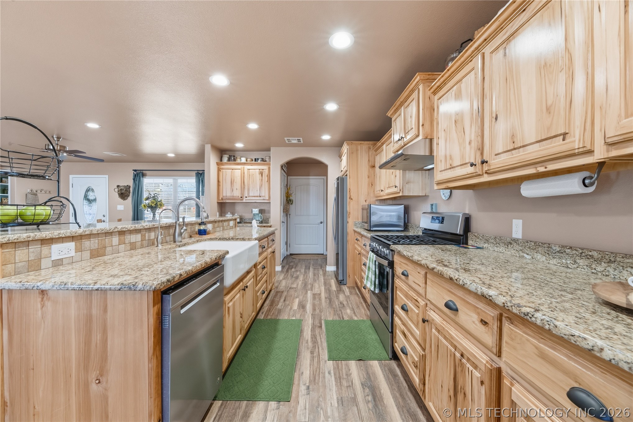 440 W 7th Street