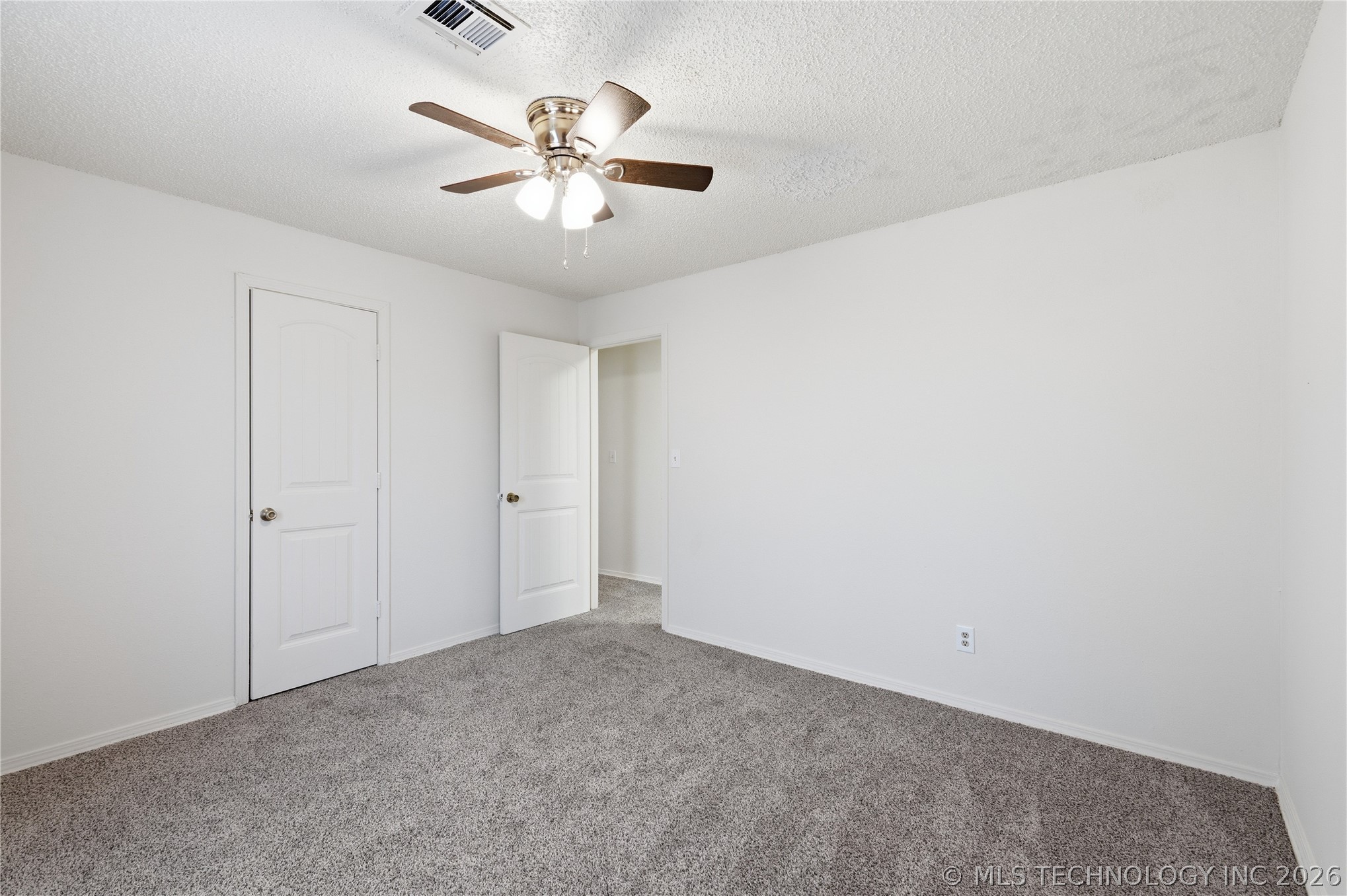 2026 Deer Run Circle