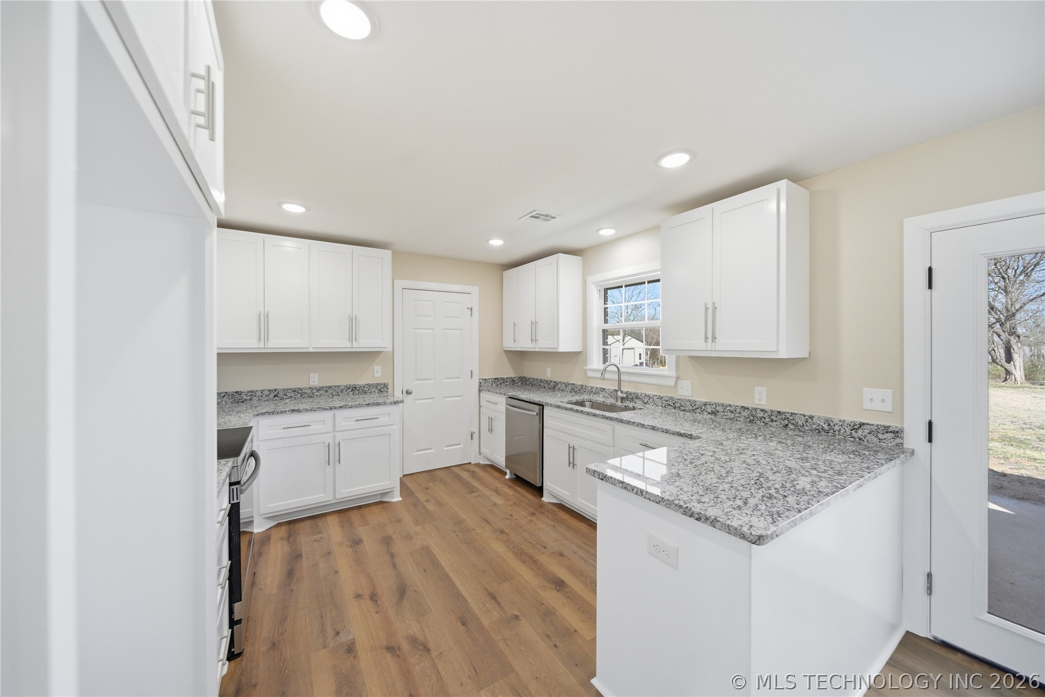 11919 E Southern Hills Road