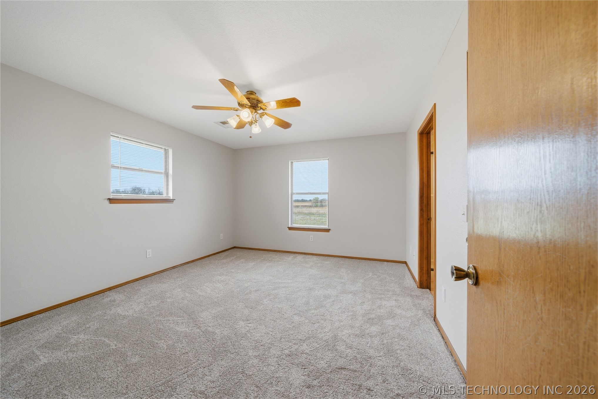 1144 S Mississippi