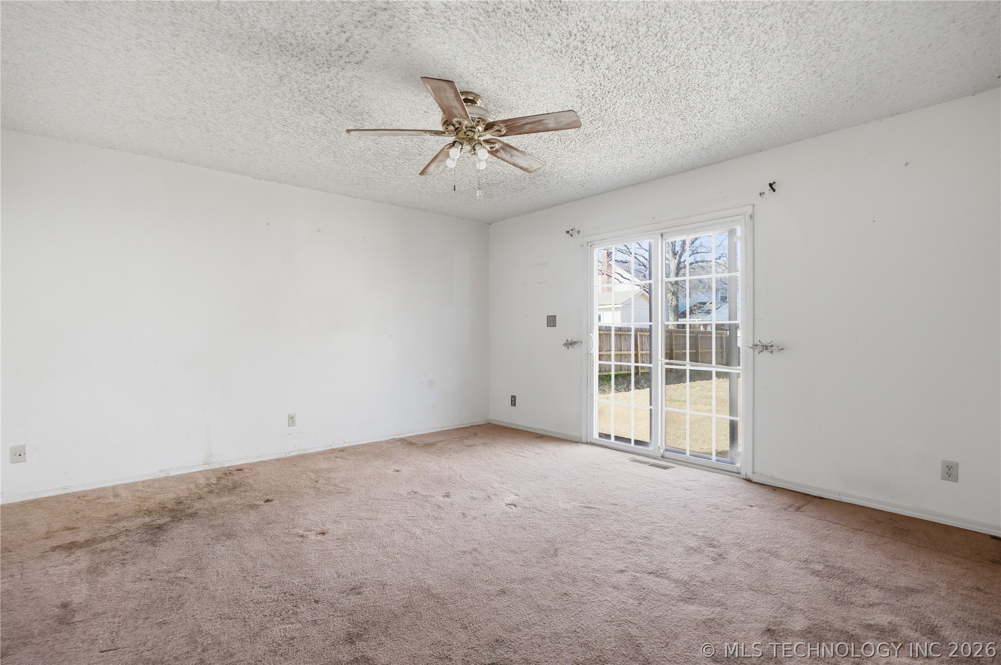 515 Glencoe Circle