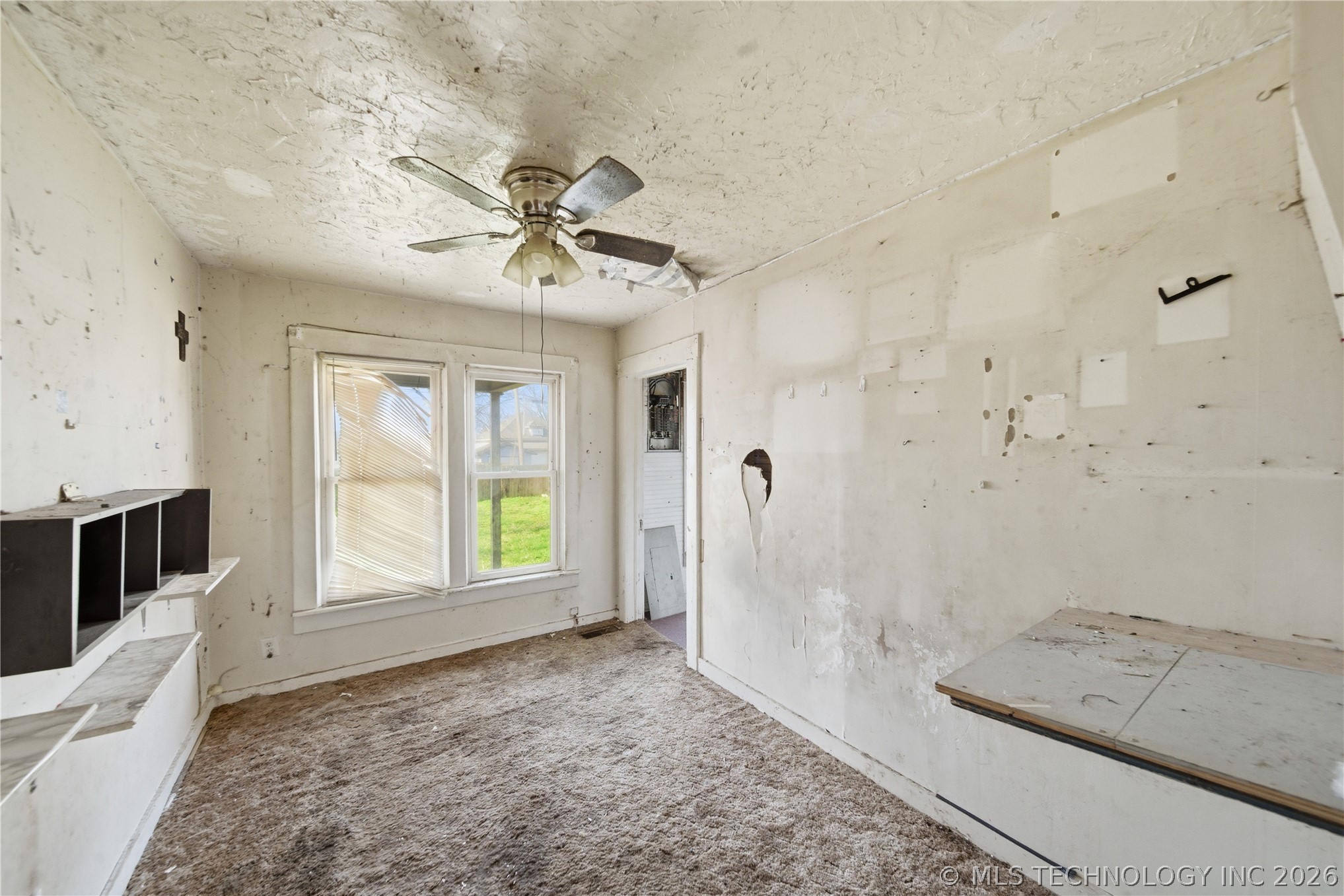 321 E 4th Street
