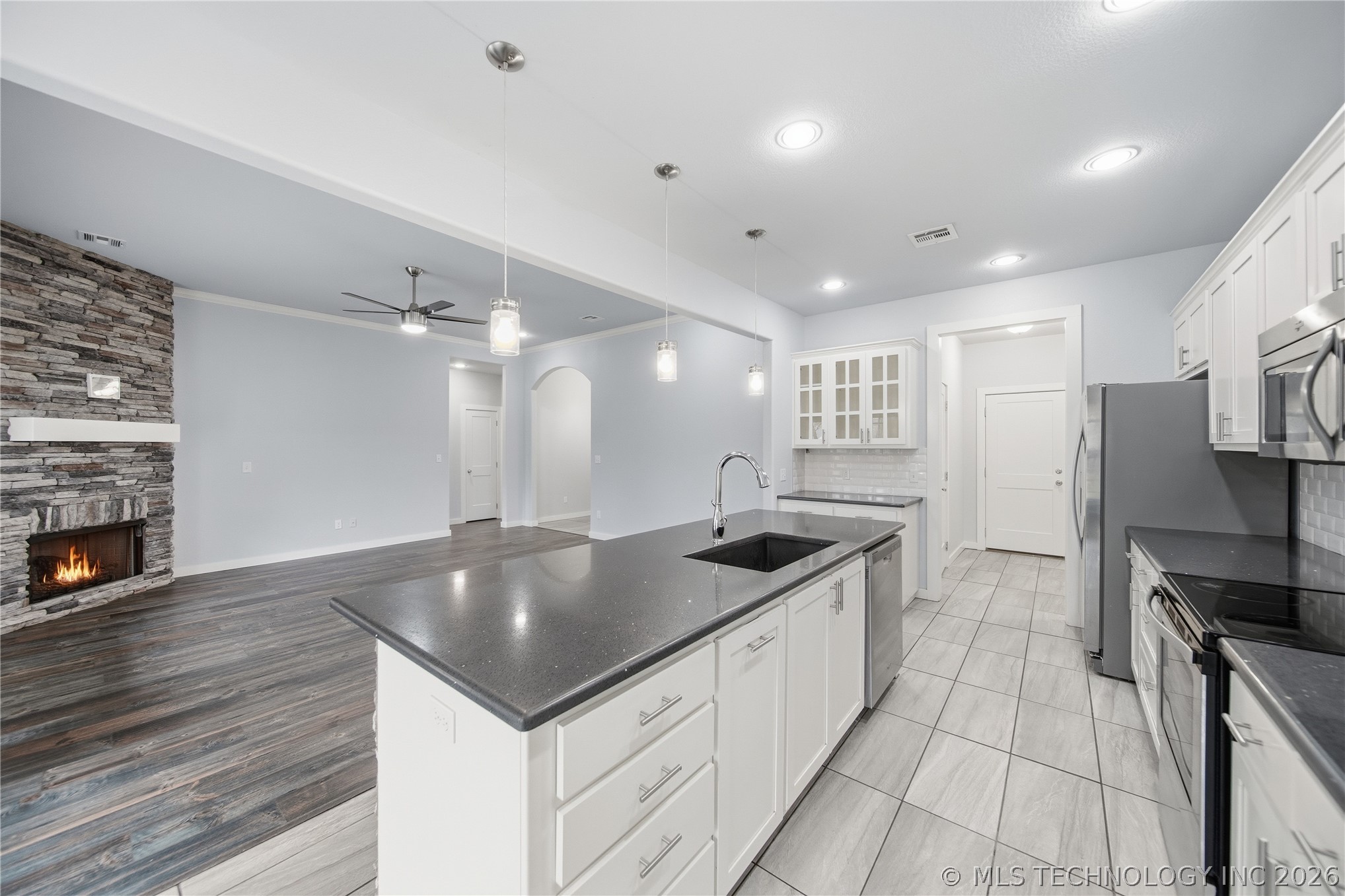 636 S Pecan Place