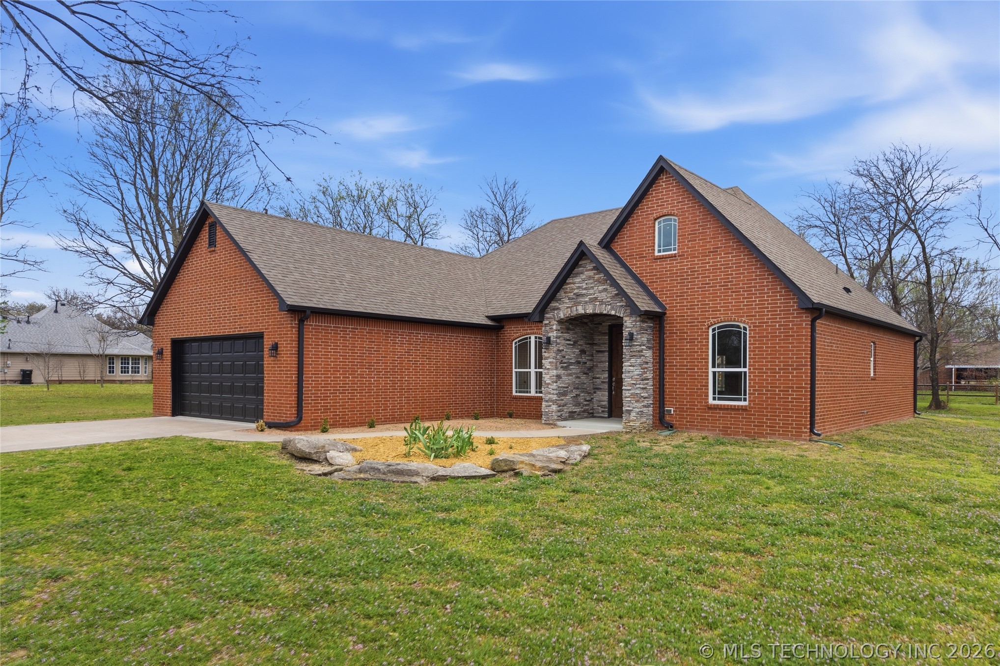 636 S Pecan Place