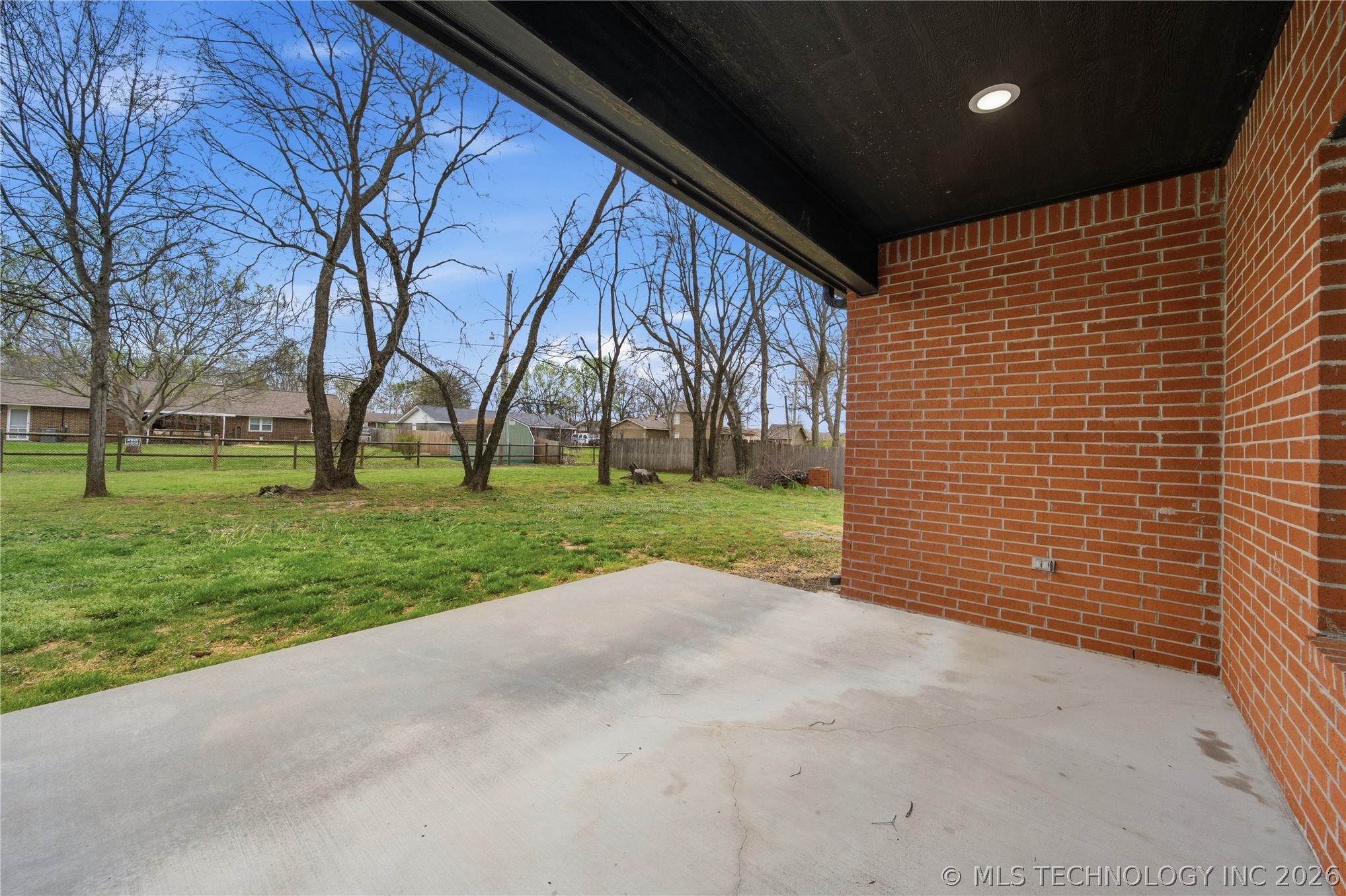 636 S Pecan Place