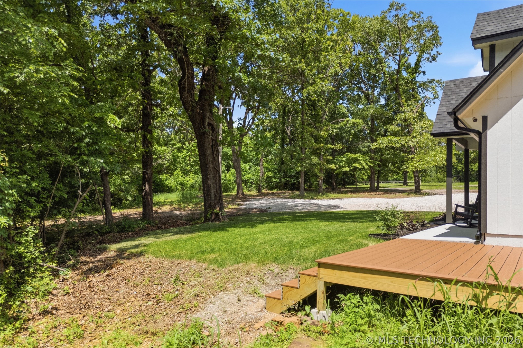 17752 E 450 Road