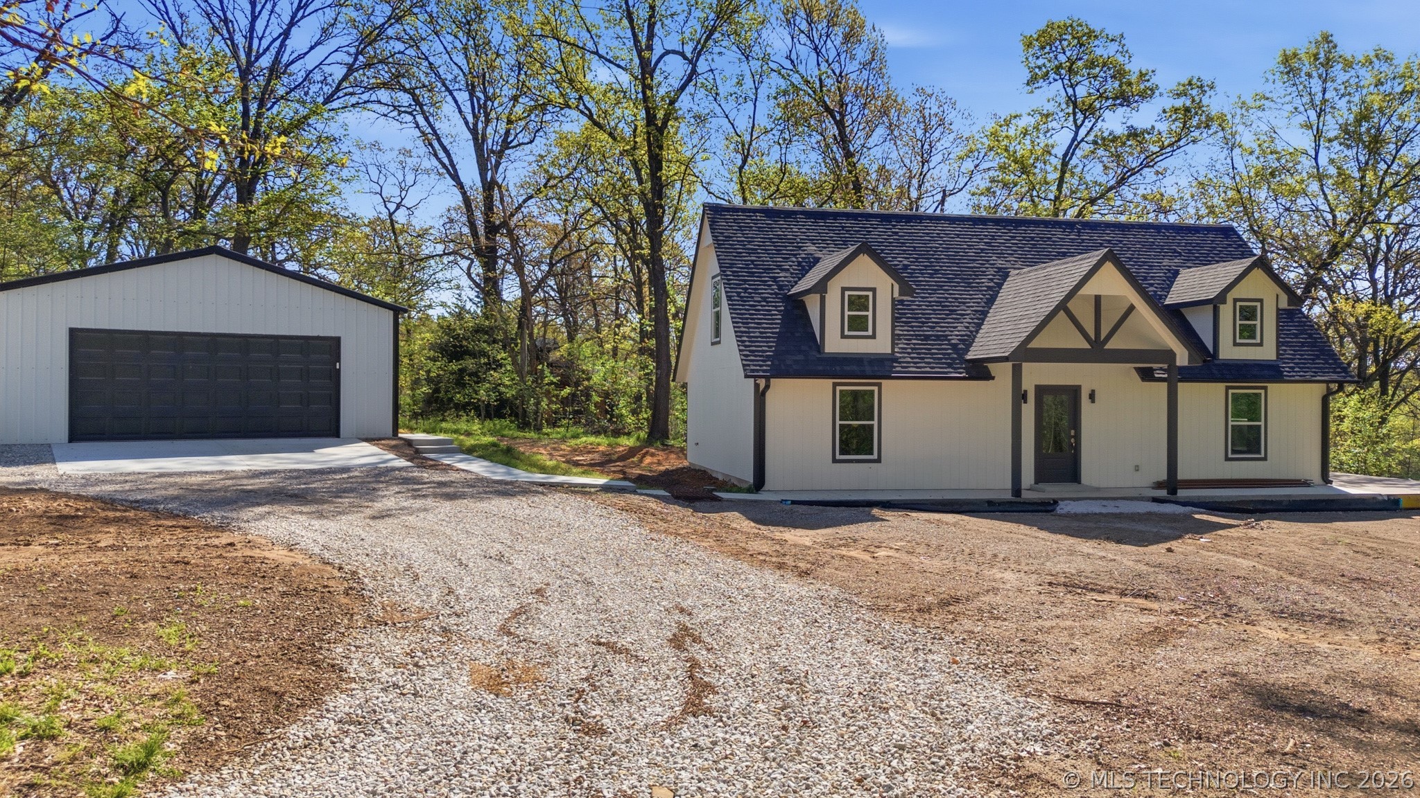 17752 E 450 Road