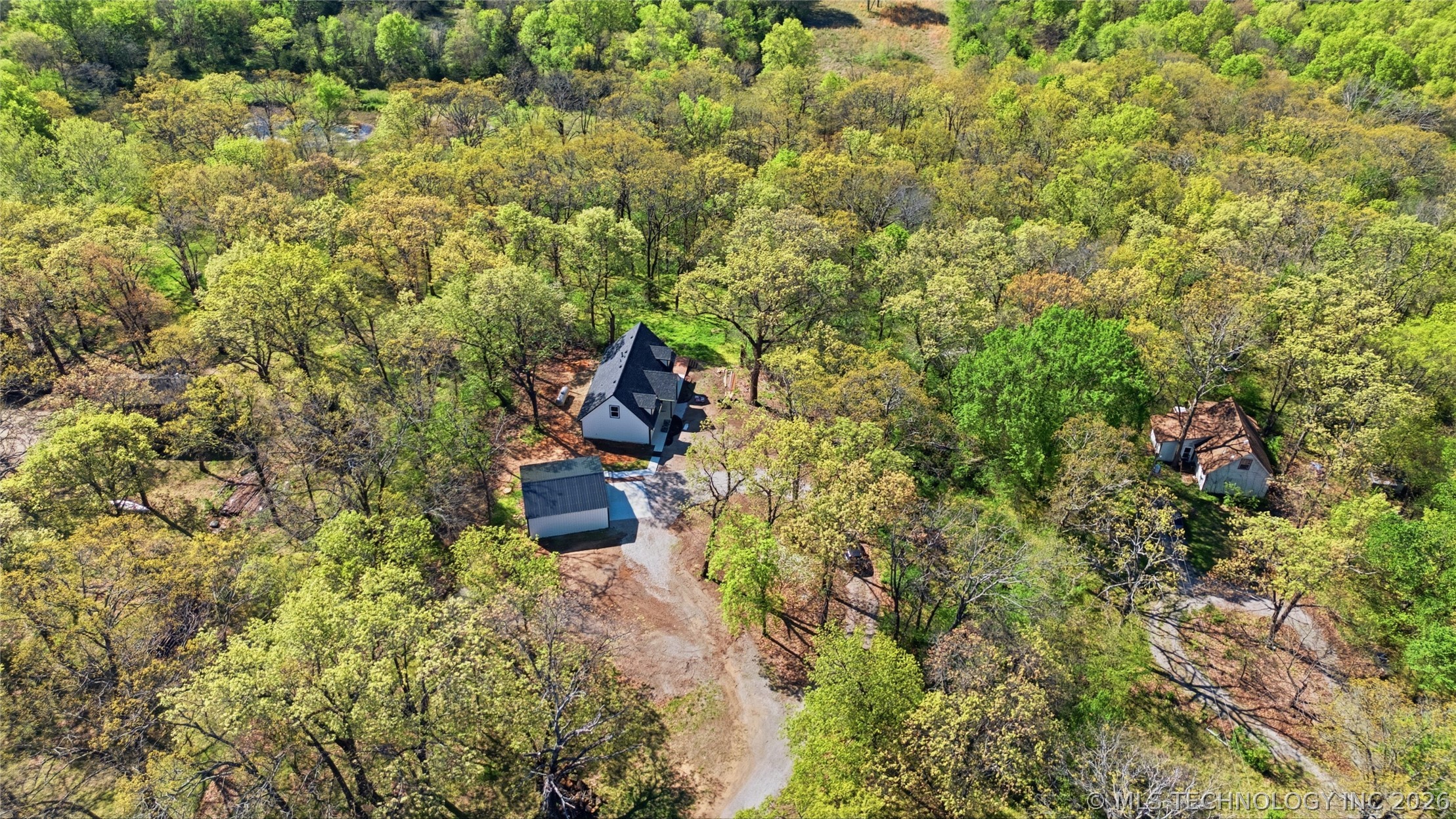 17752 E 450 Road