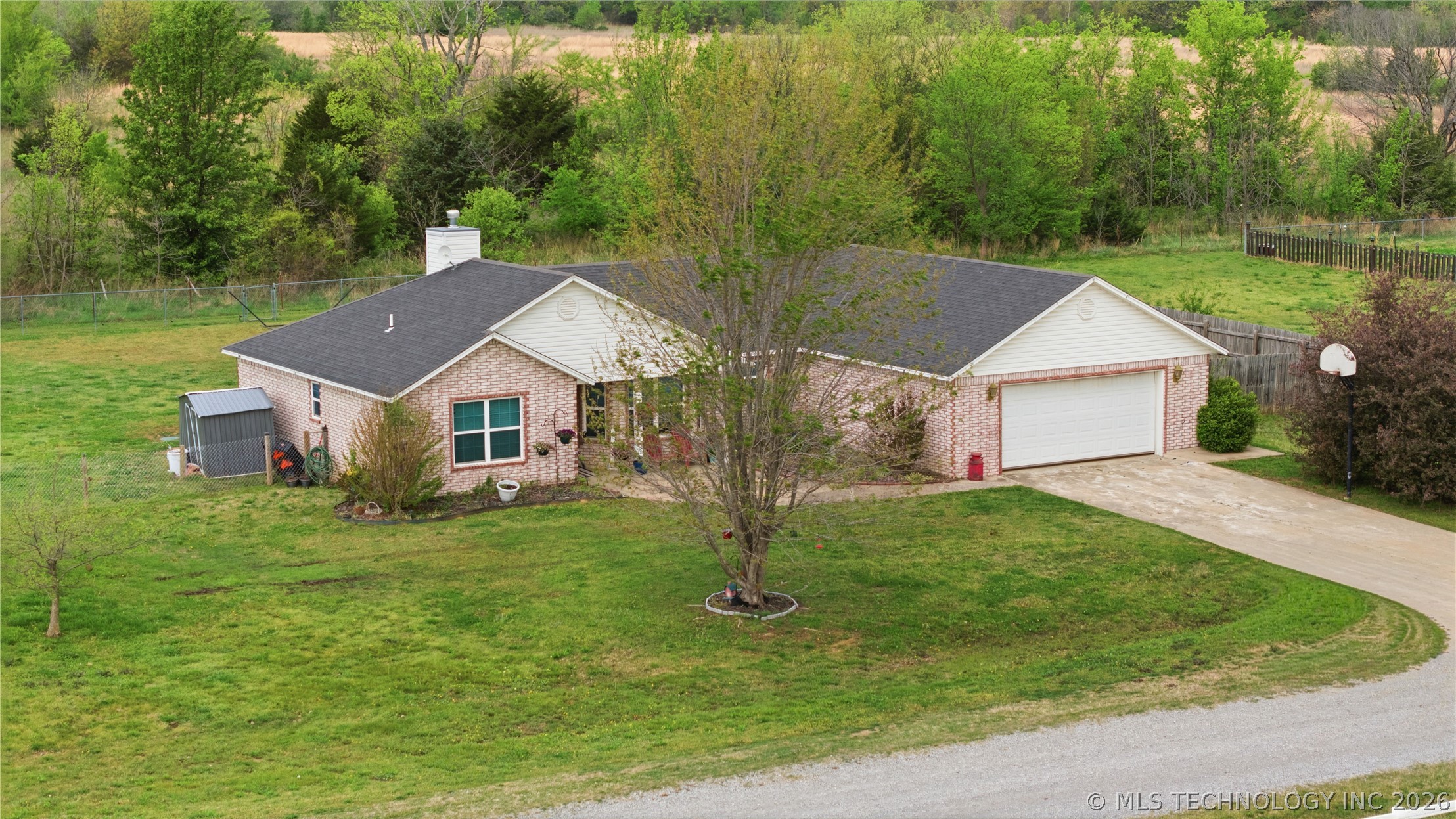 1209 N 4266 Road