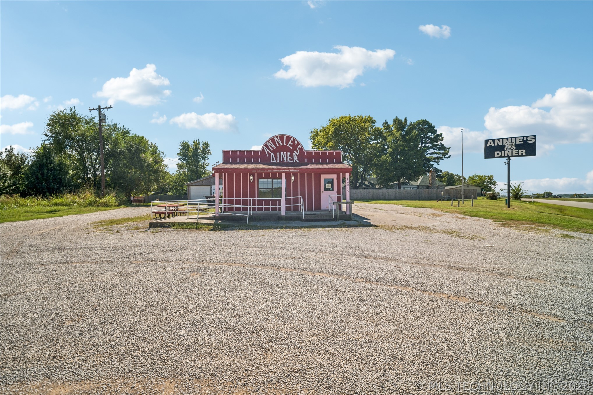 12015 S Poplar Street