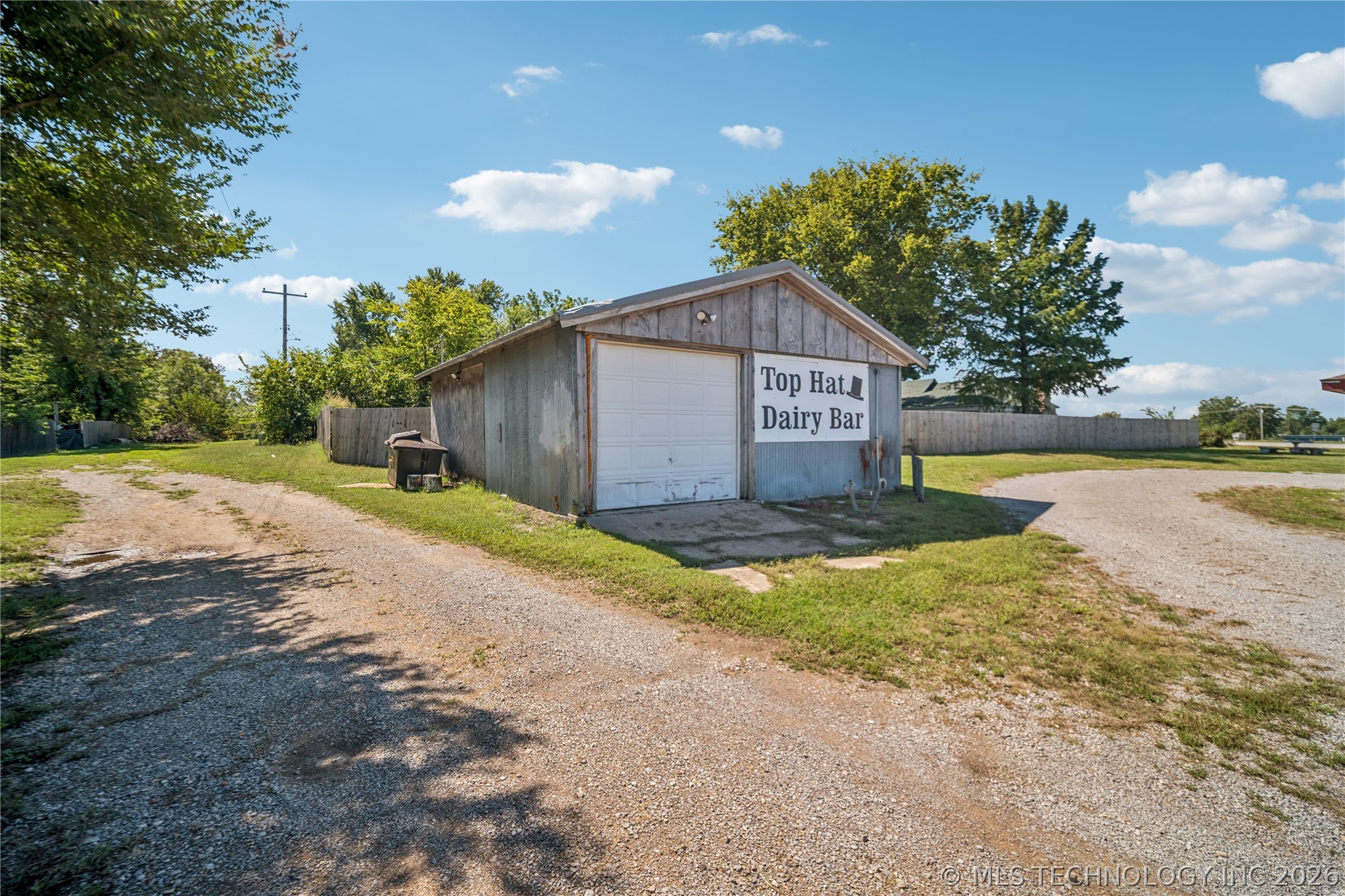 12015 S Poplar Street