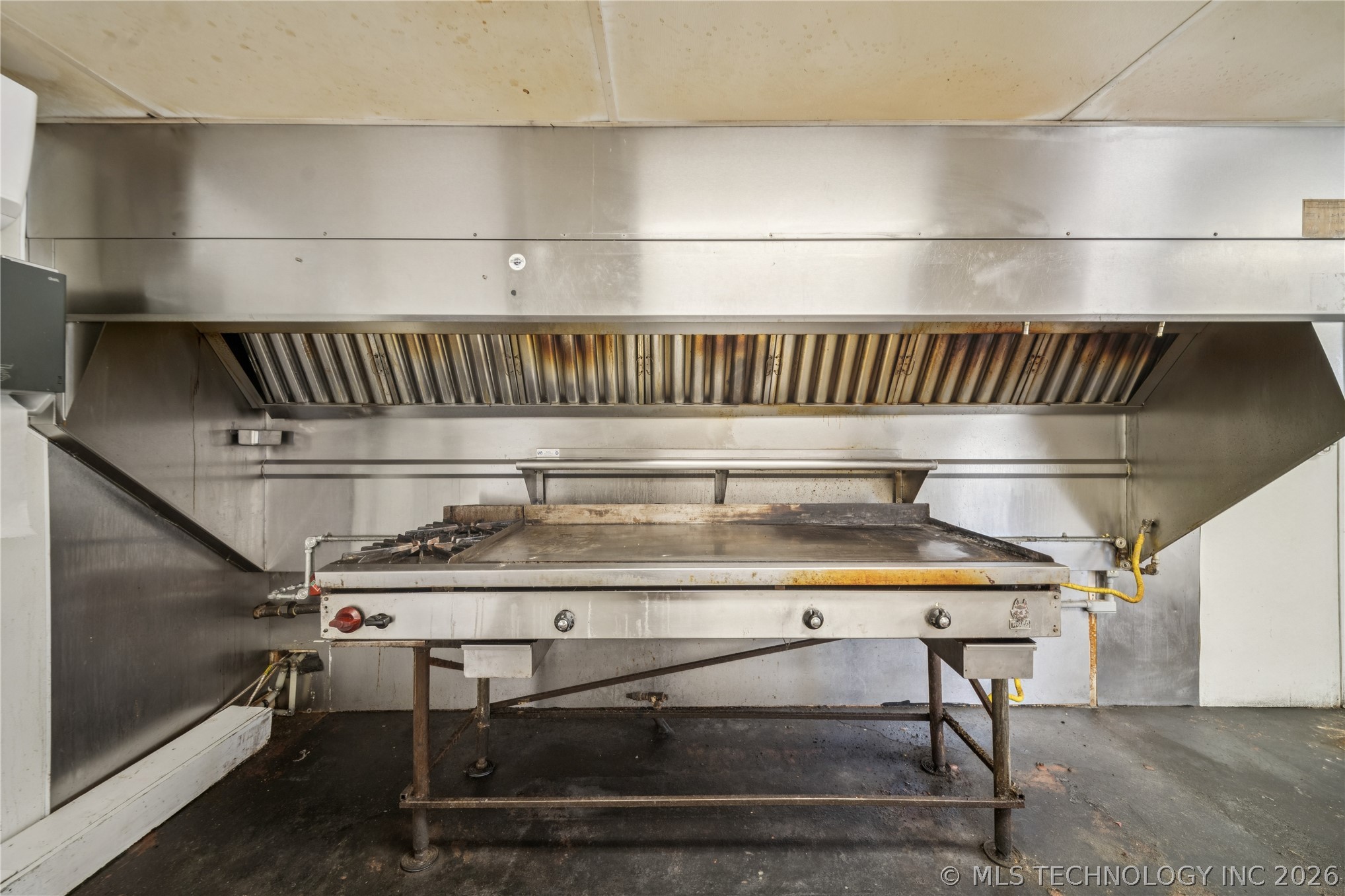 12015 S Poplar Street