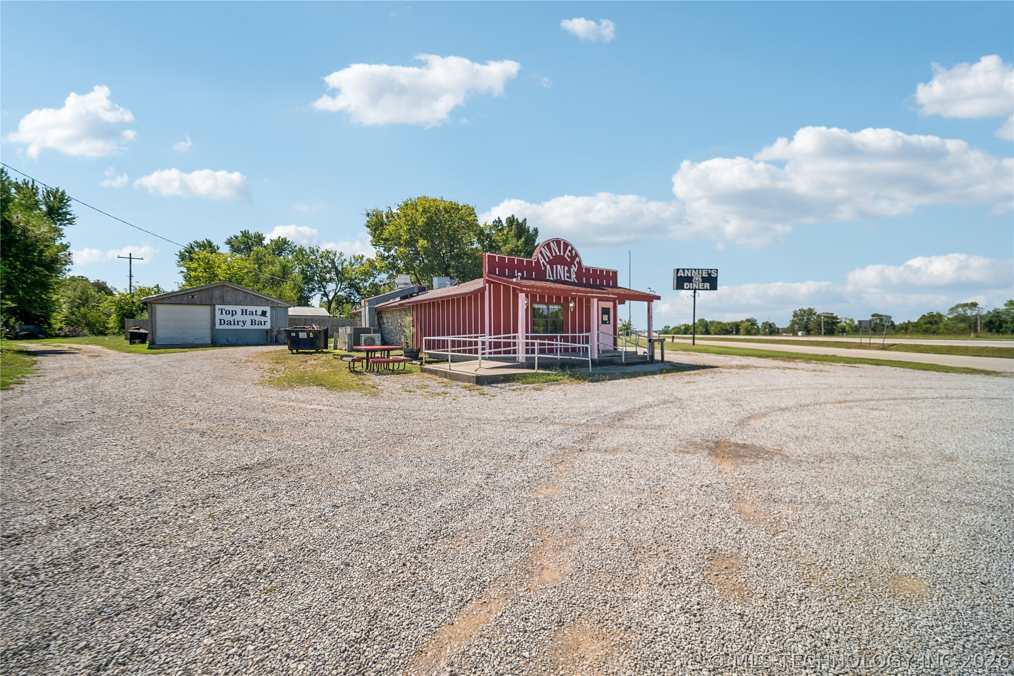 12015 S Poplar Street