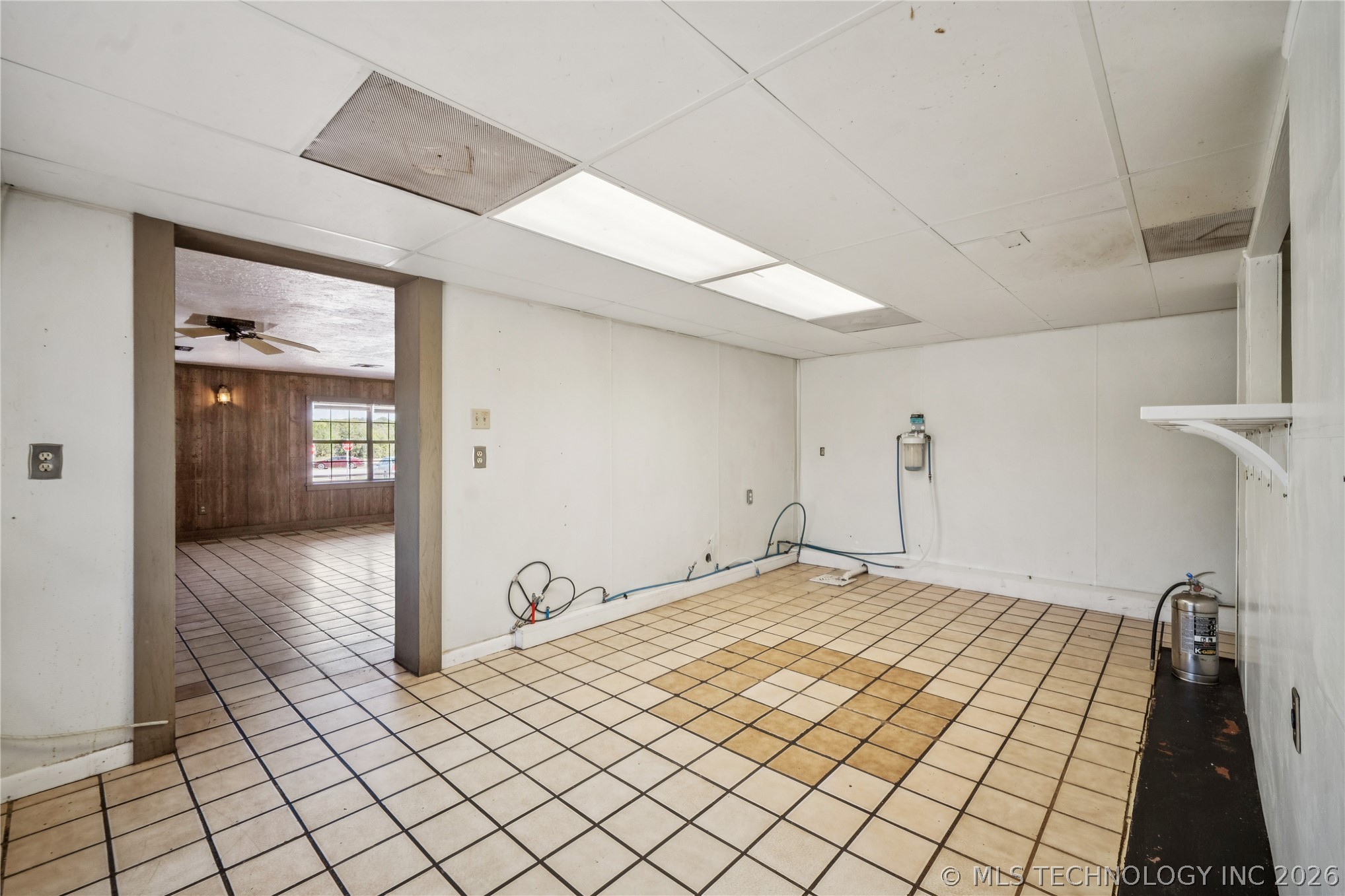 12015 S Poplar Street