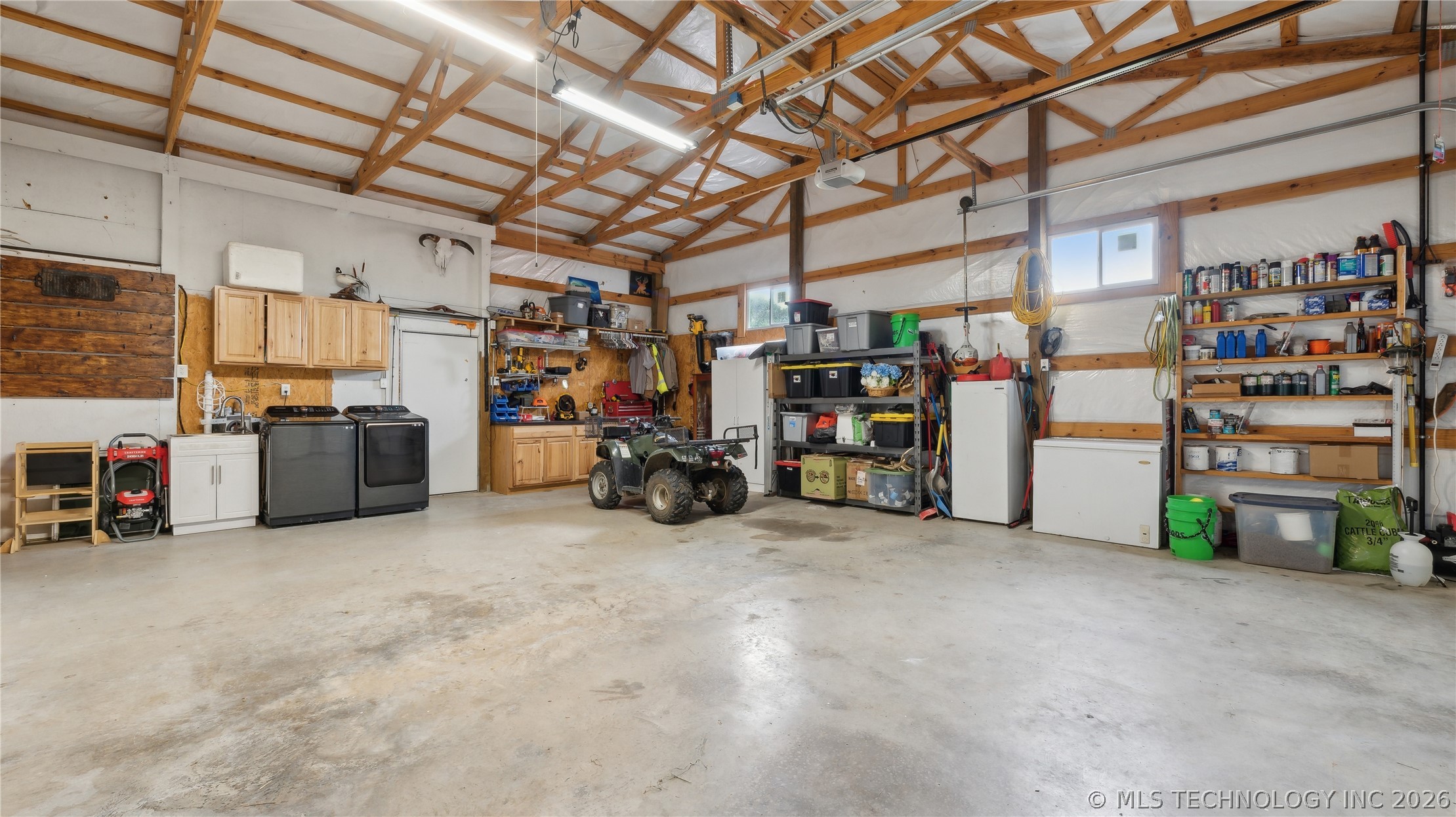 25301 E 330 Road